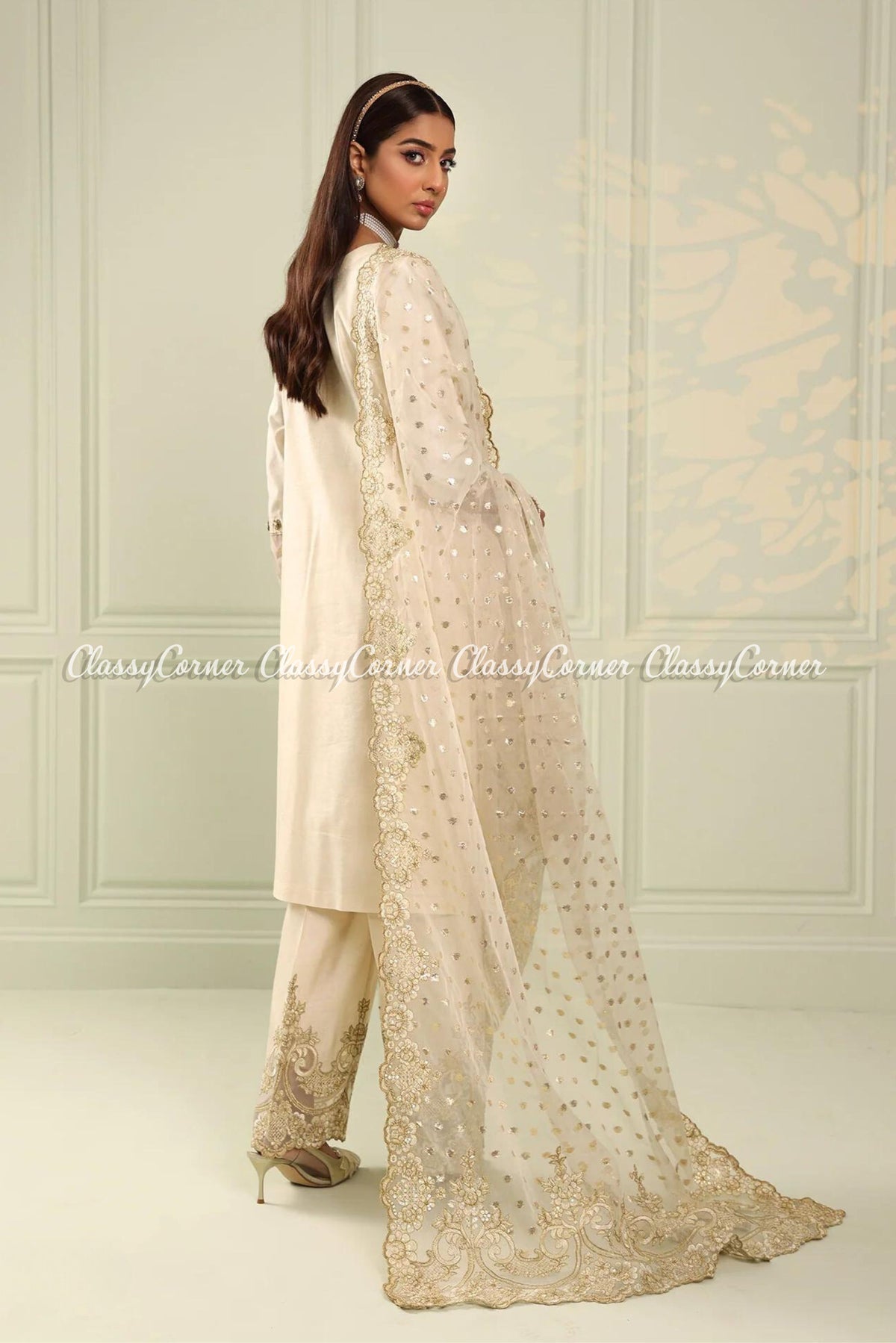 pakistani wedding outfits for ladies