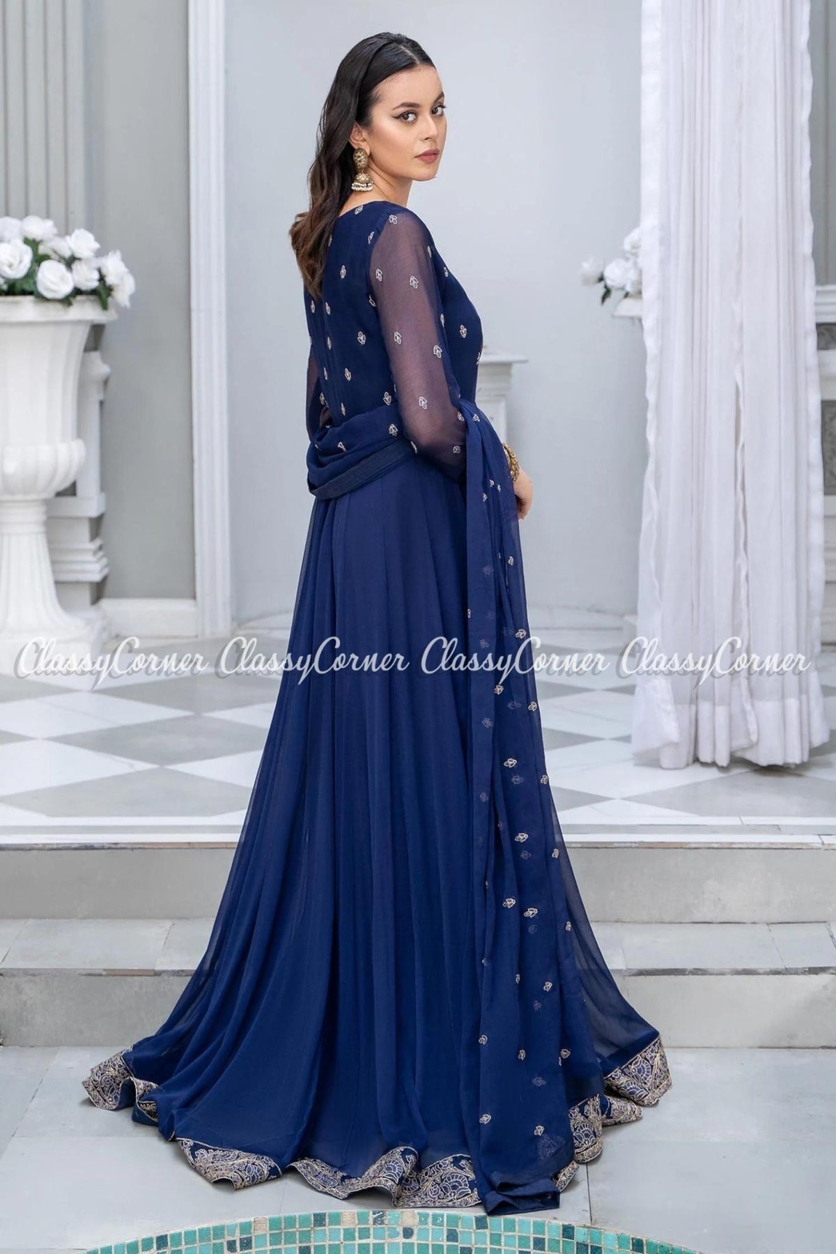 wedding guest outfits pakistani