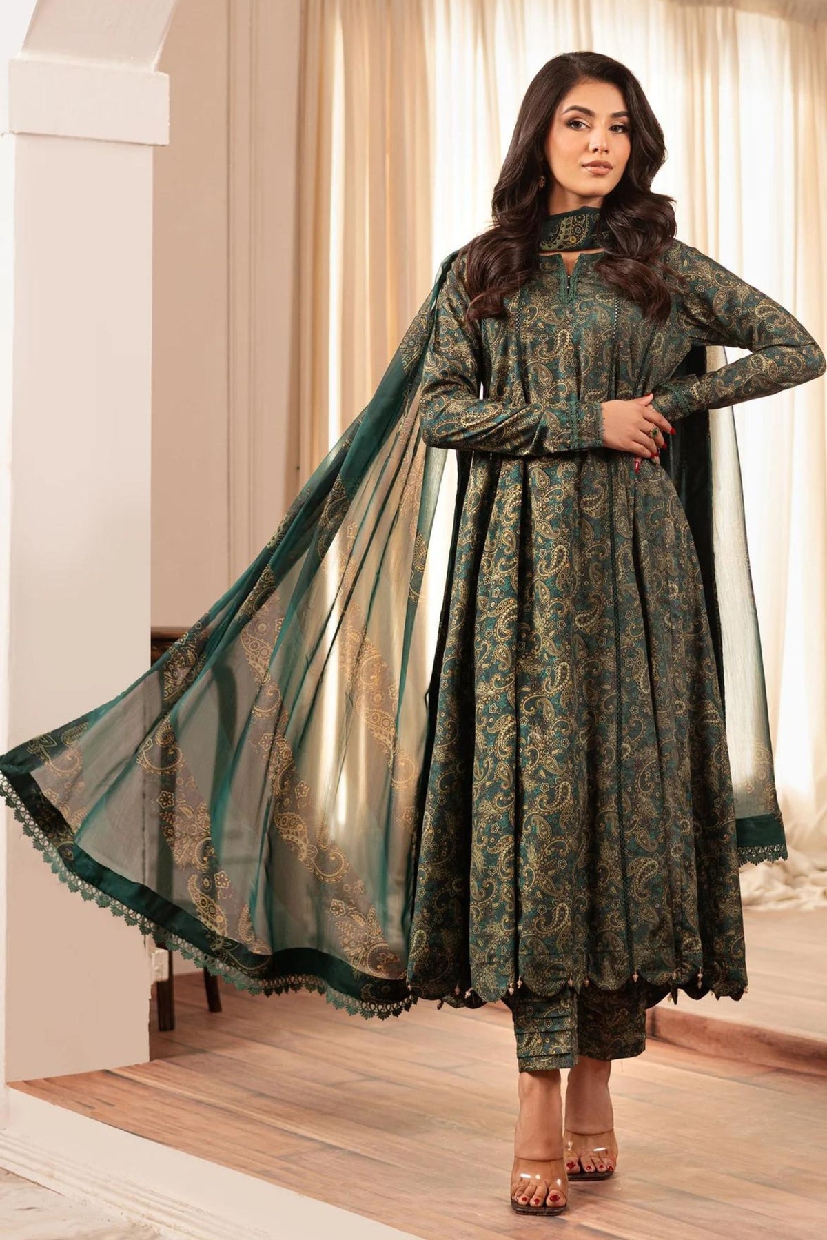 Pakistani Guest Formal Outfits