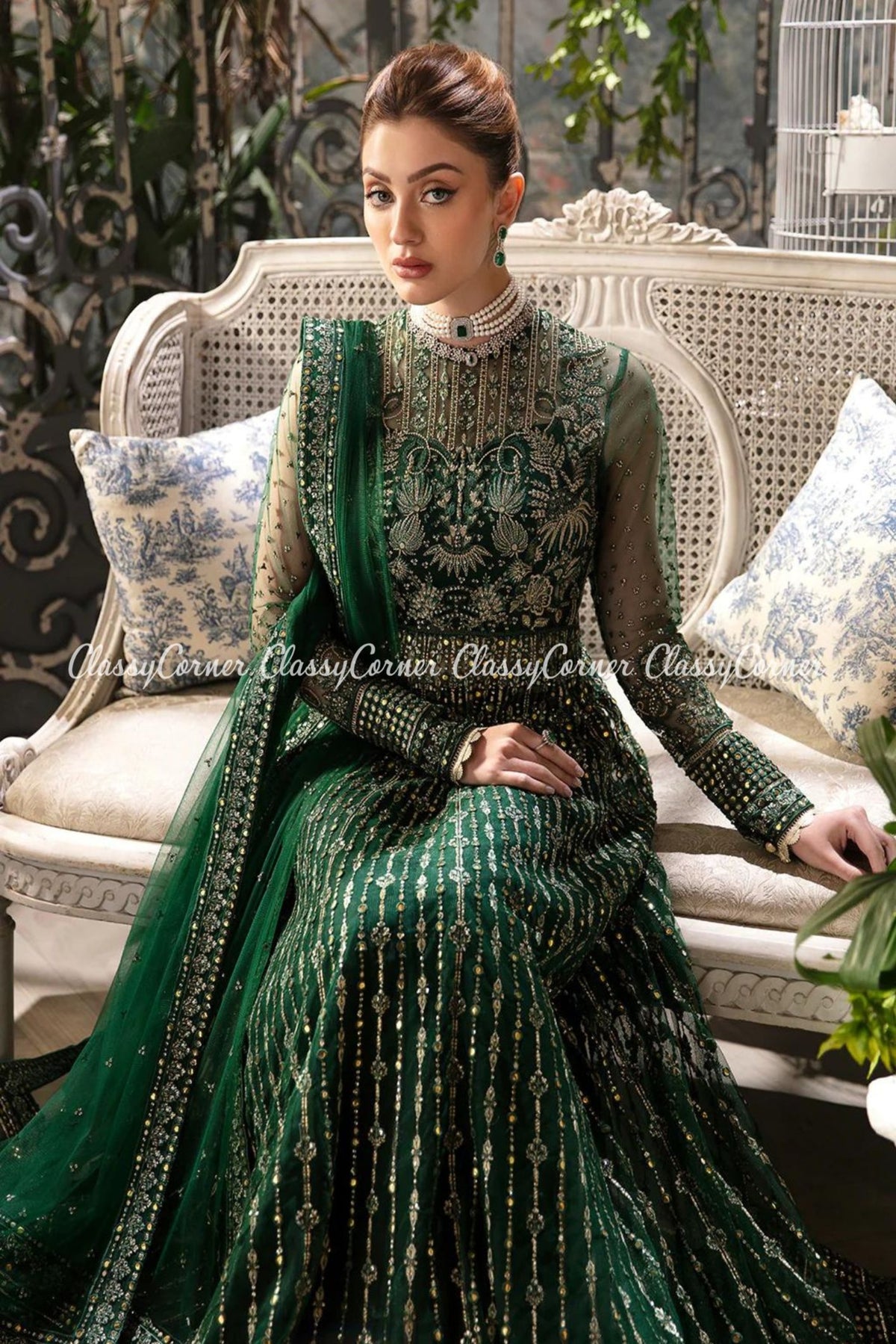 pakistani wedding outfit designers