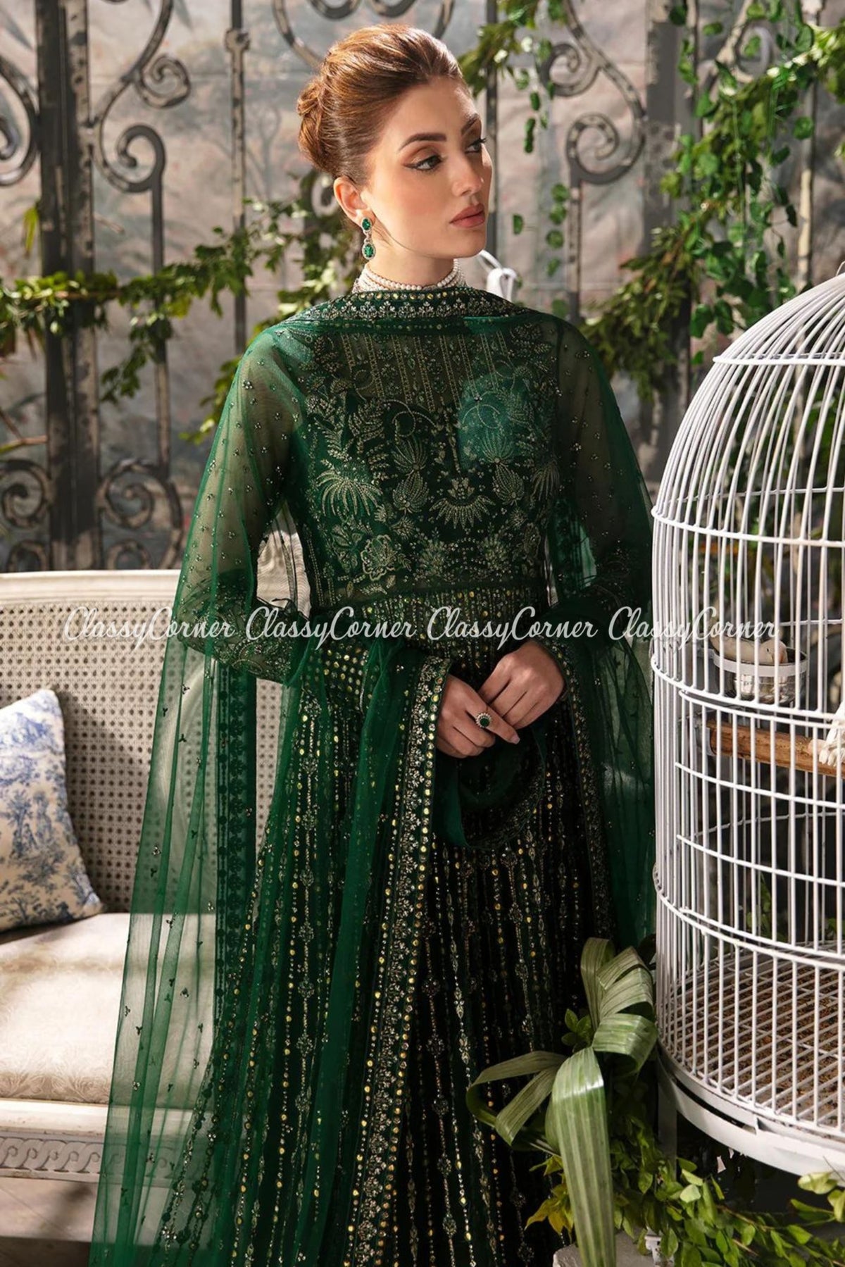 pakistani wedding outfit designers