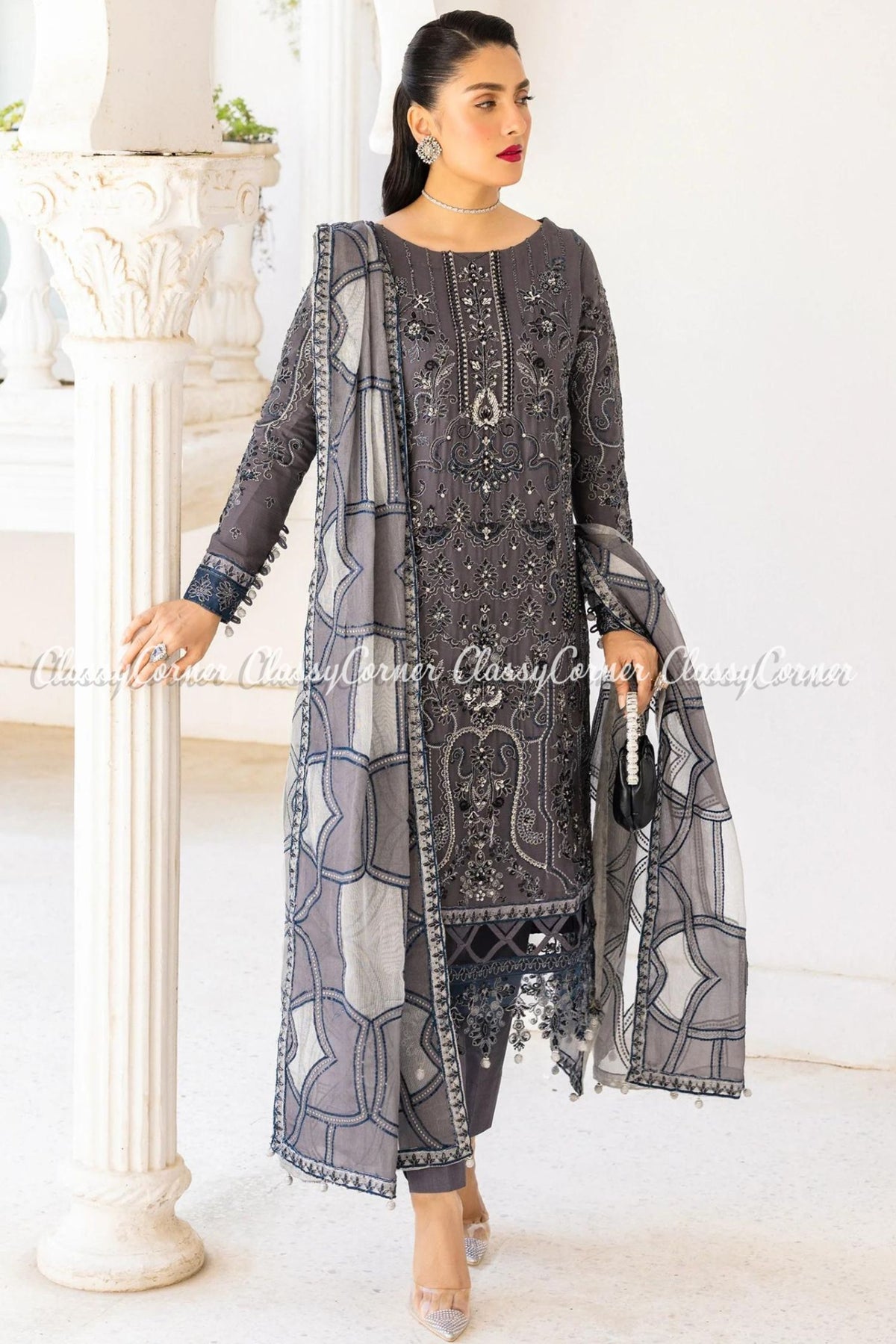 wedding wear pakistani outfits