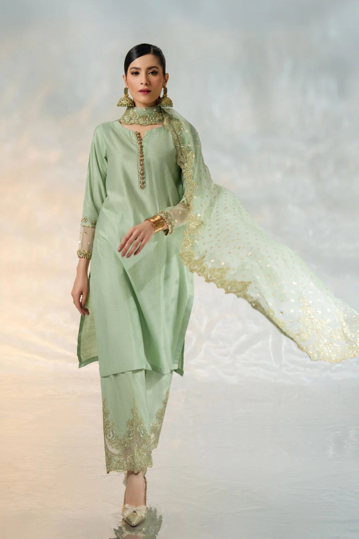 Women Readymade Eid Outfits