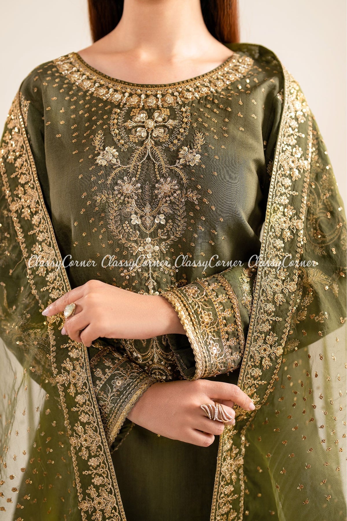 Pakistani wedding clothes for females