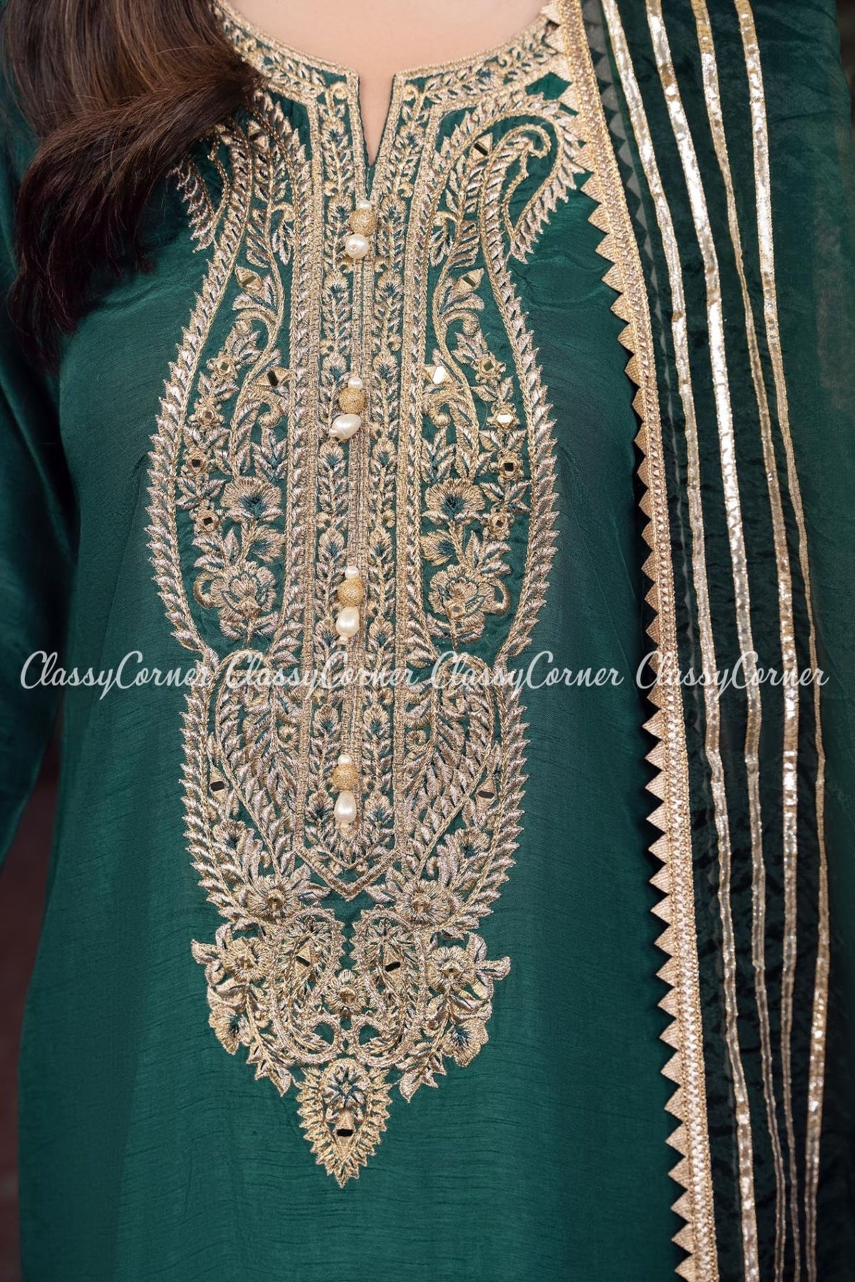 wedding guest outfits pakistani