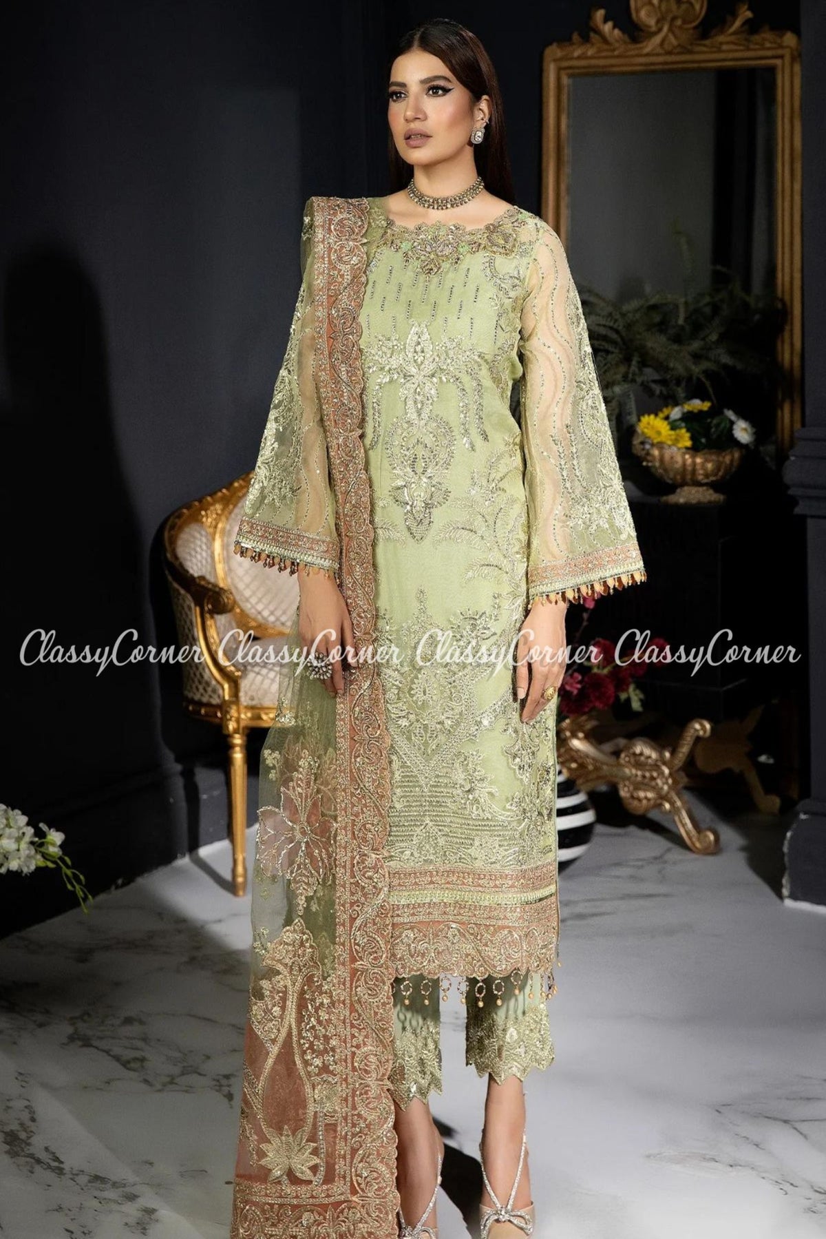 Traditional Pakistani wedding dresses in Australia