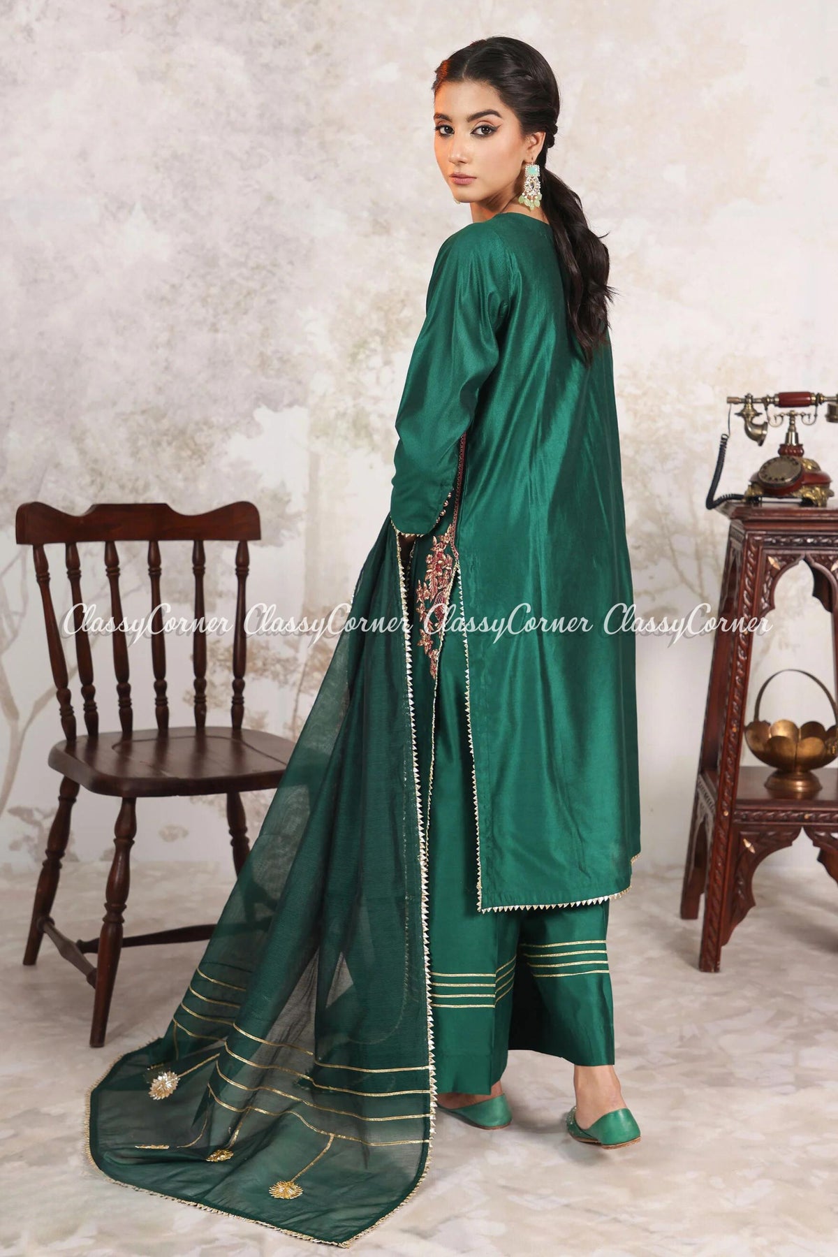 women&#39;s pakistani wedding outfits