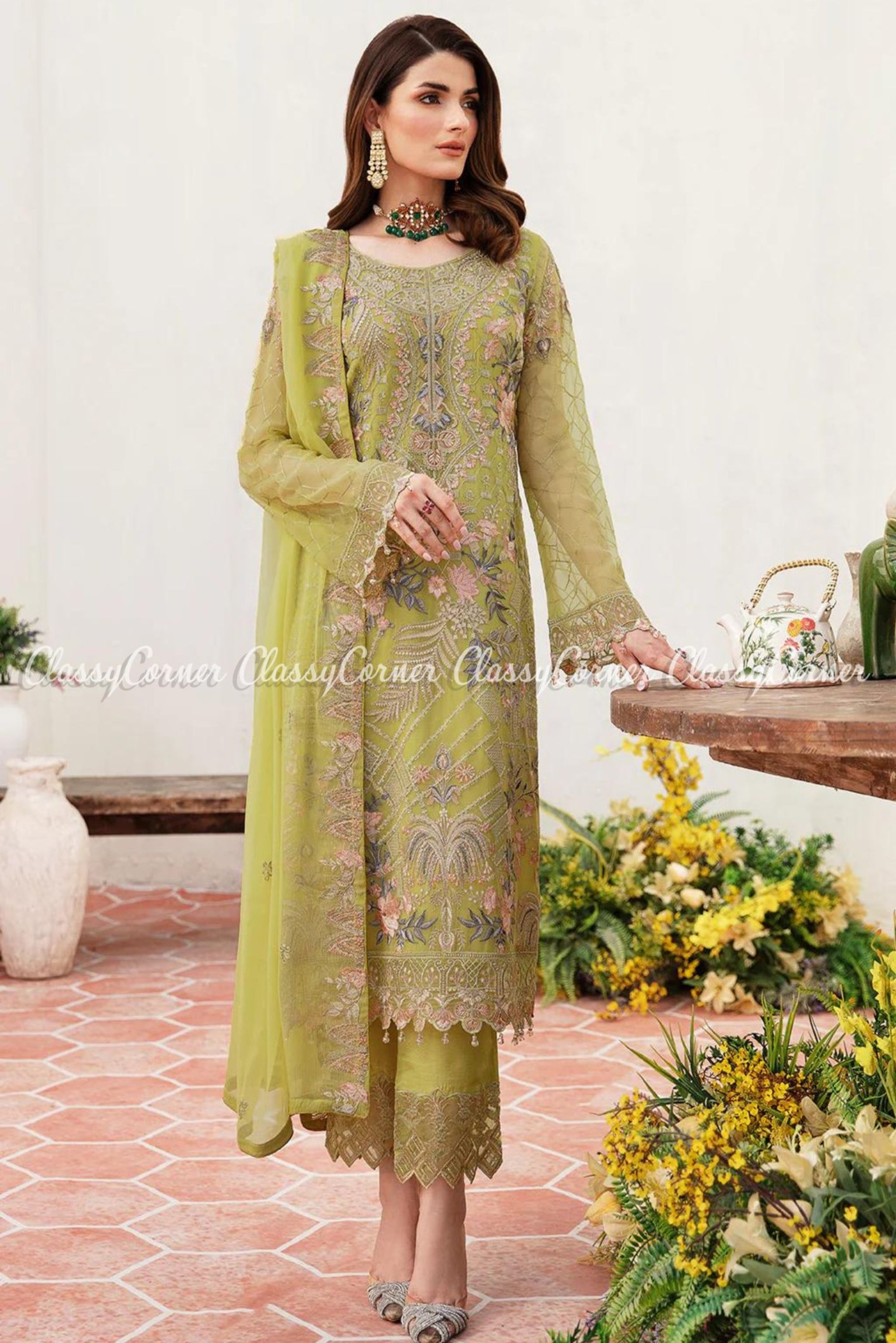 pakistani formal dress for wedding