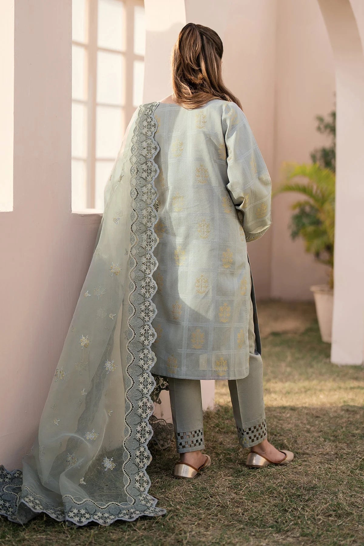 Latest Lawn Eid Suits 2024