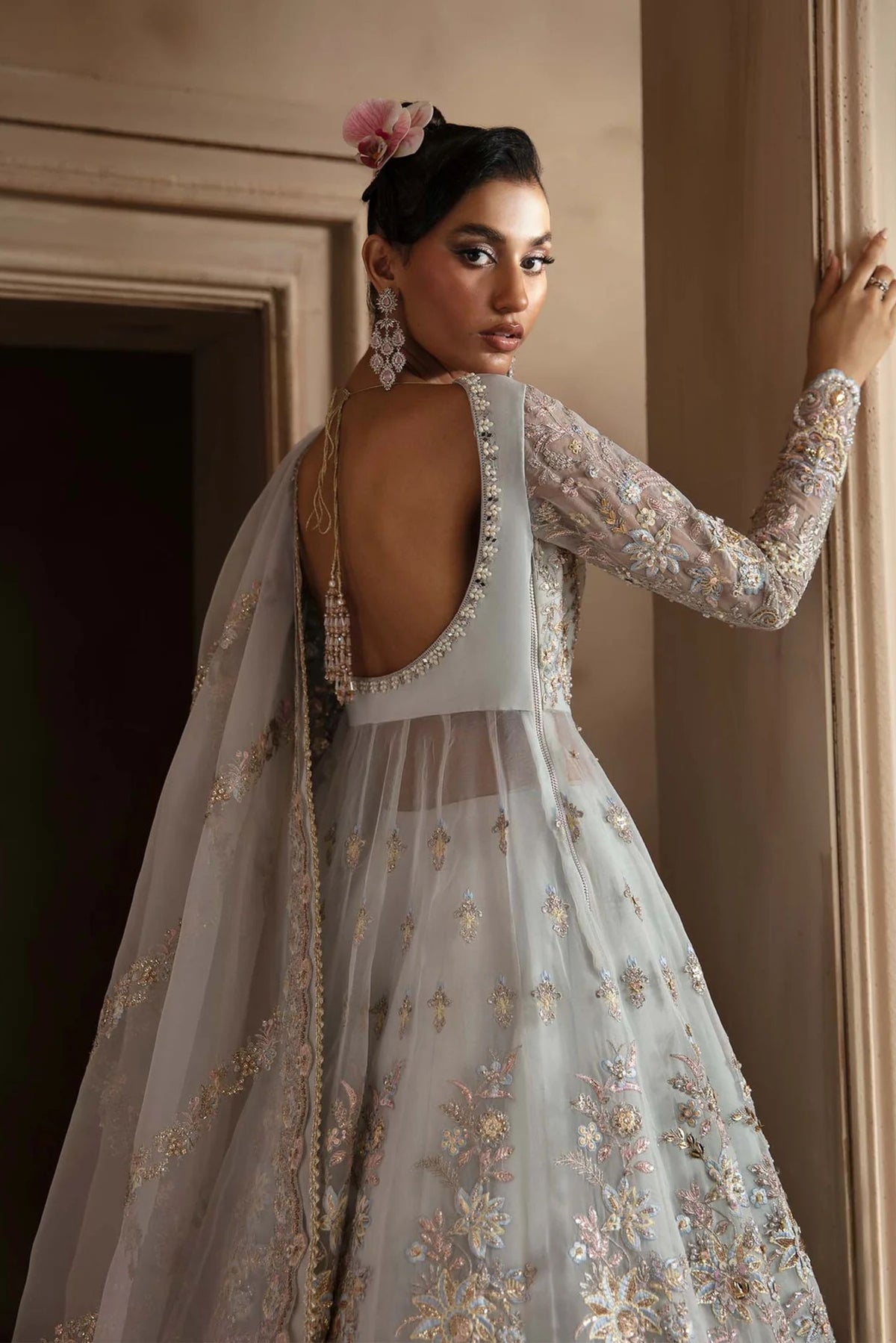 Wedding Outfits For Women Pakistani