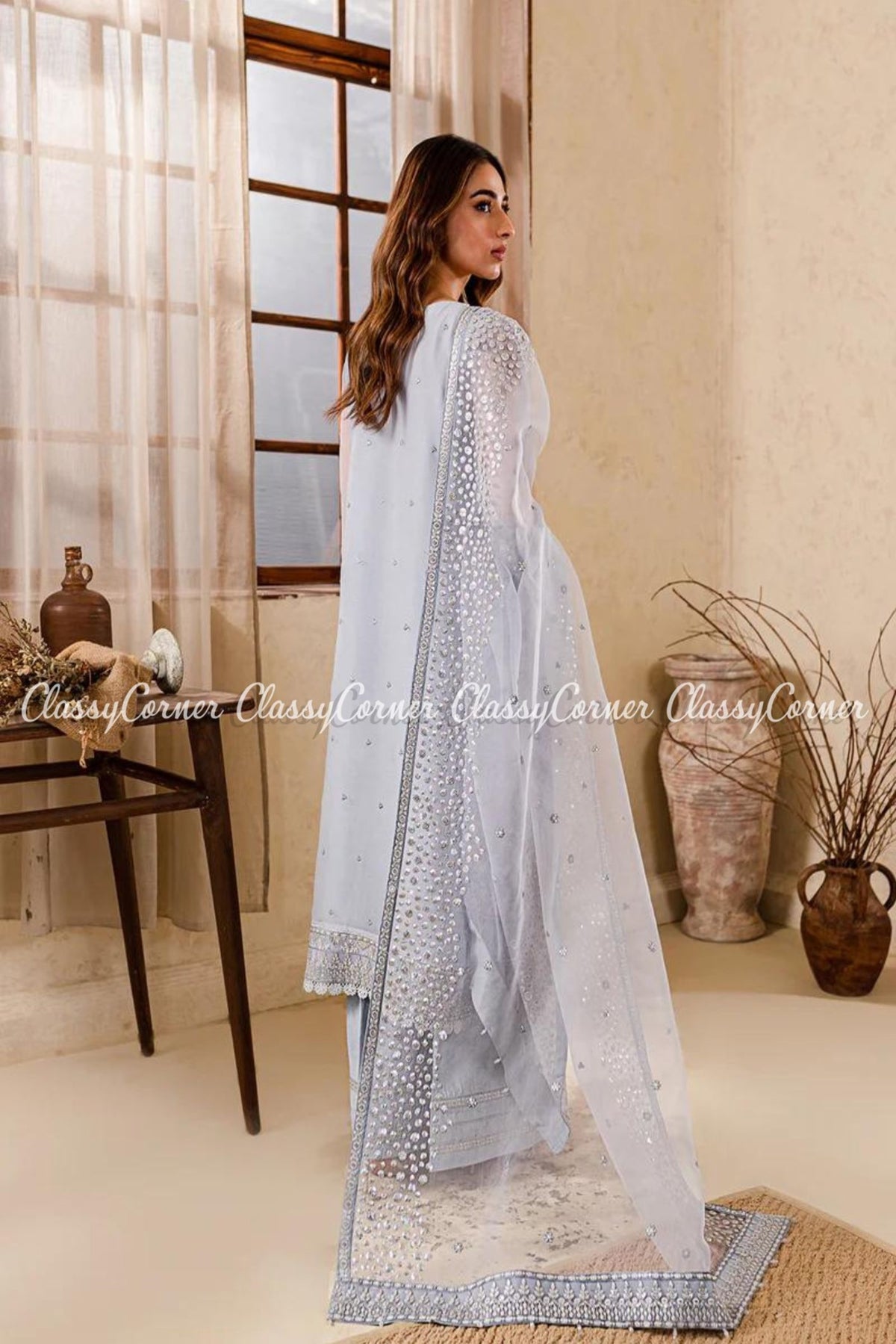 pakistani wedding women outfits