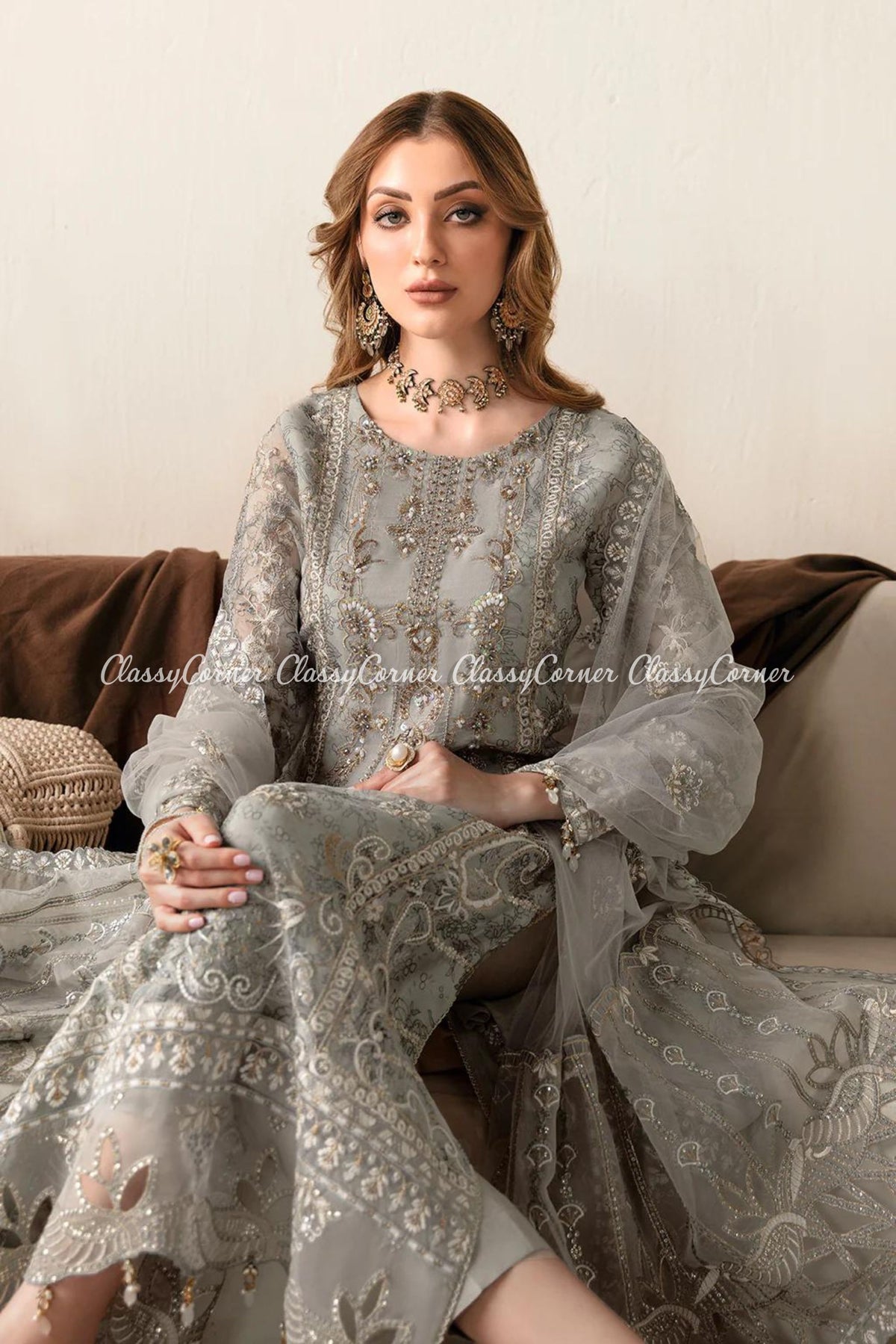 indian pakistani wedding outfits