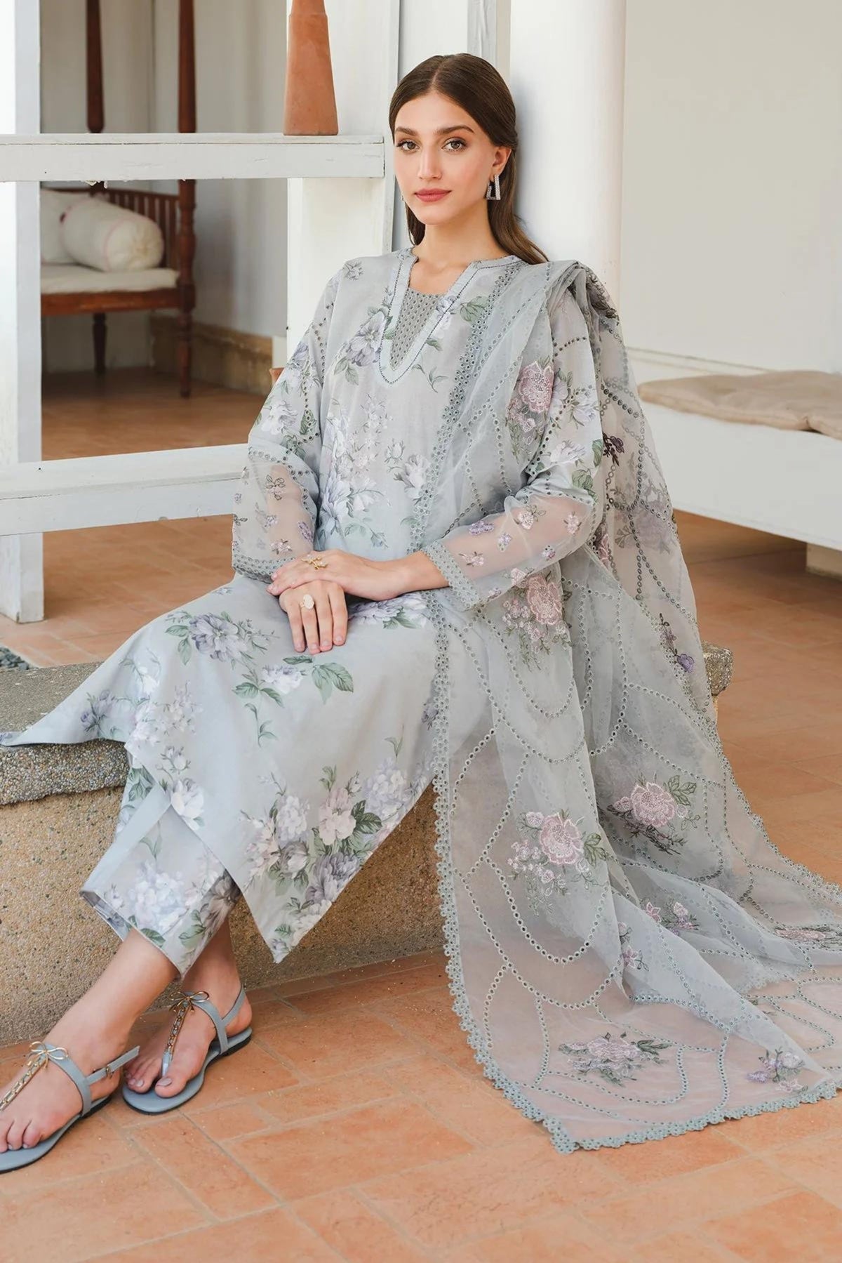 Pakistani Formal Ensembles For Females