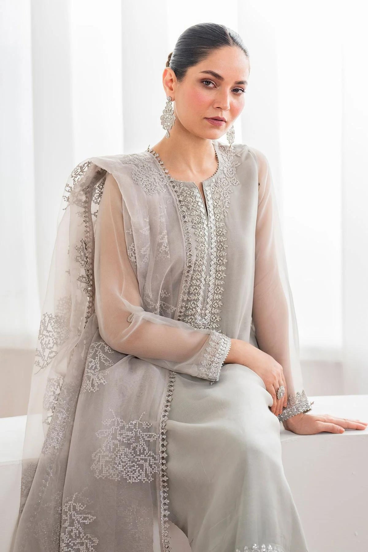 Pakistani Wedding Suits For Women