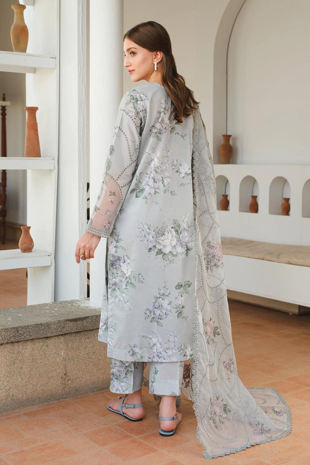 Pakistani Formal Ensembles For Females