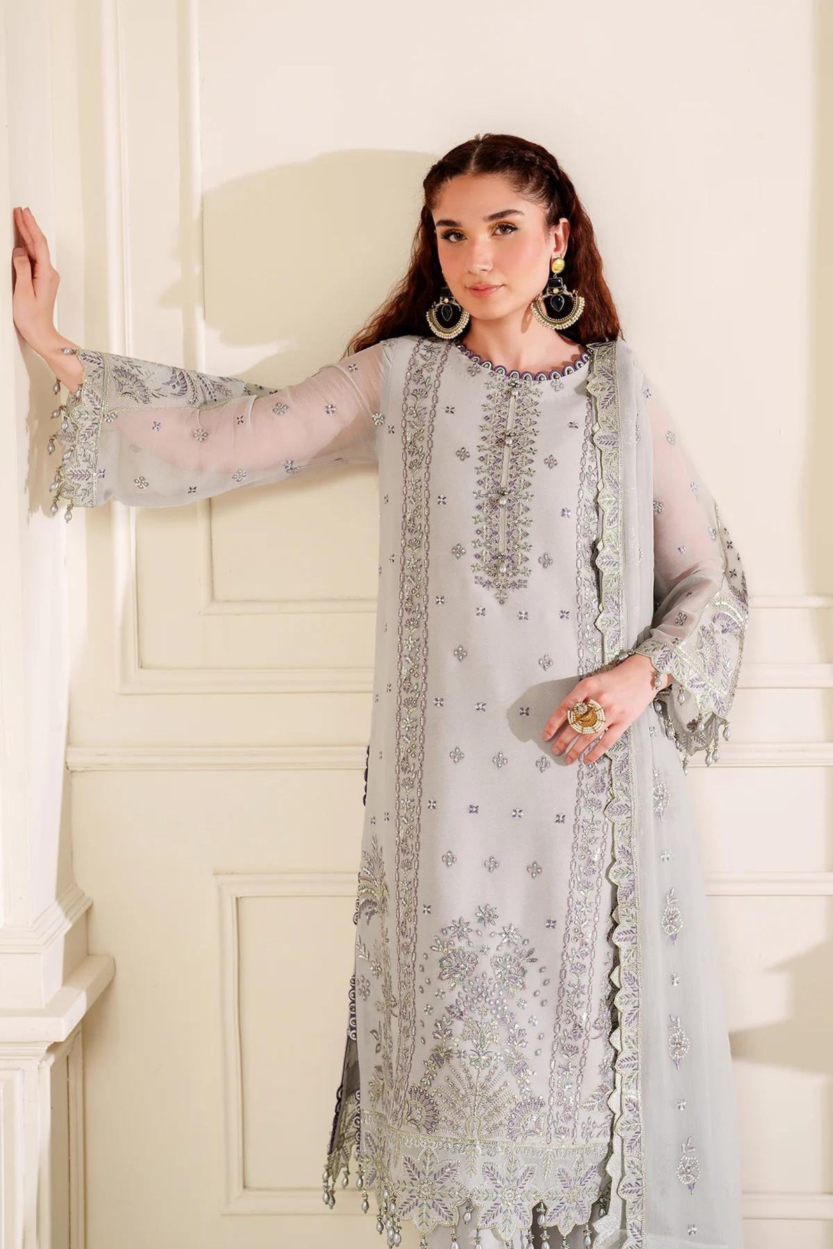 Formal Suits For Pakistani Wedding Function 