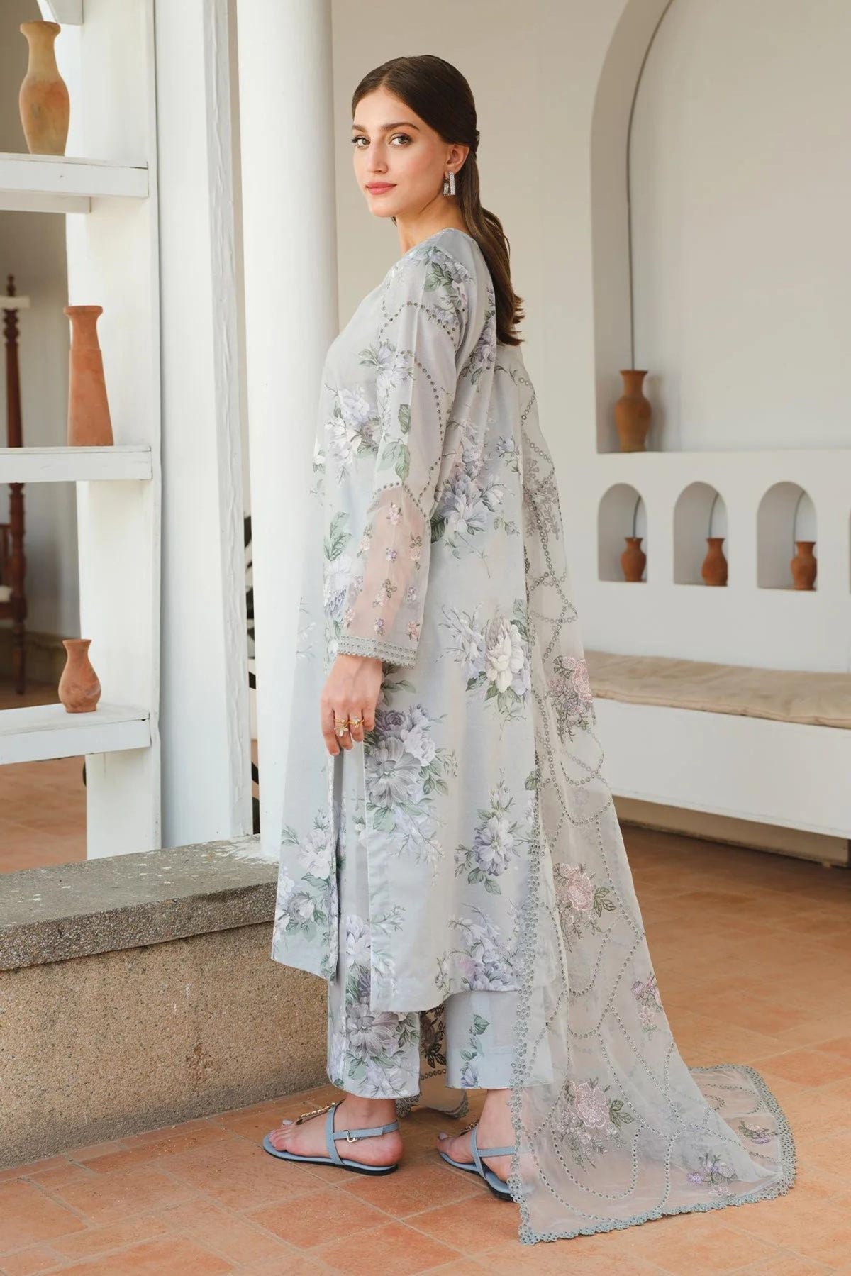 Pakistani Formal Ensembles For Females