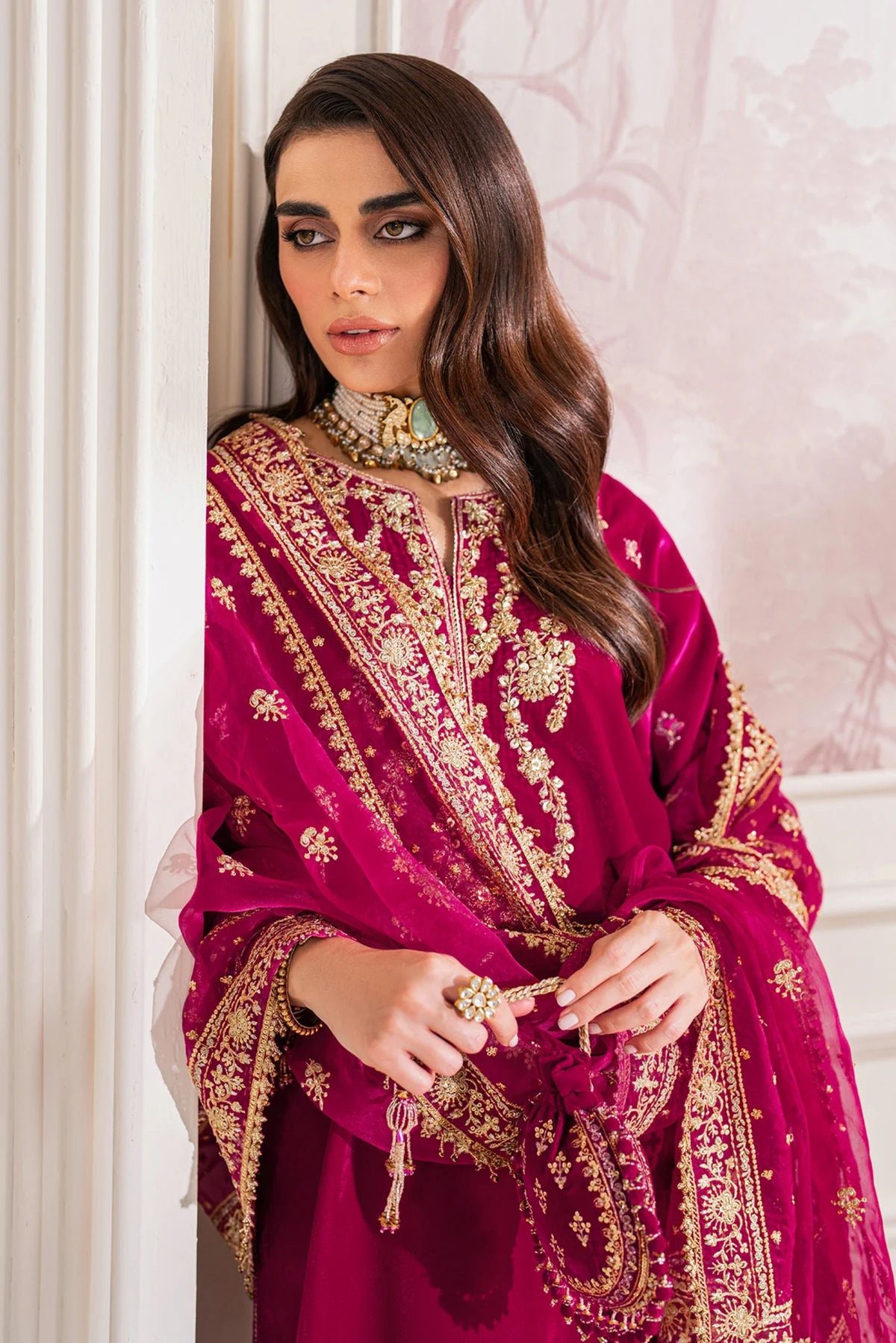 Pakistani Wedding Outfits For Ladies