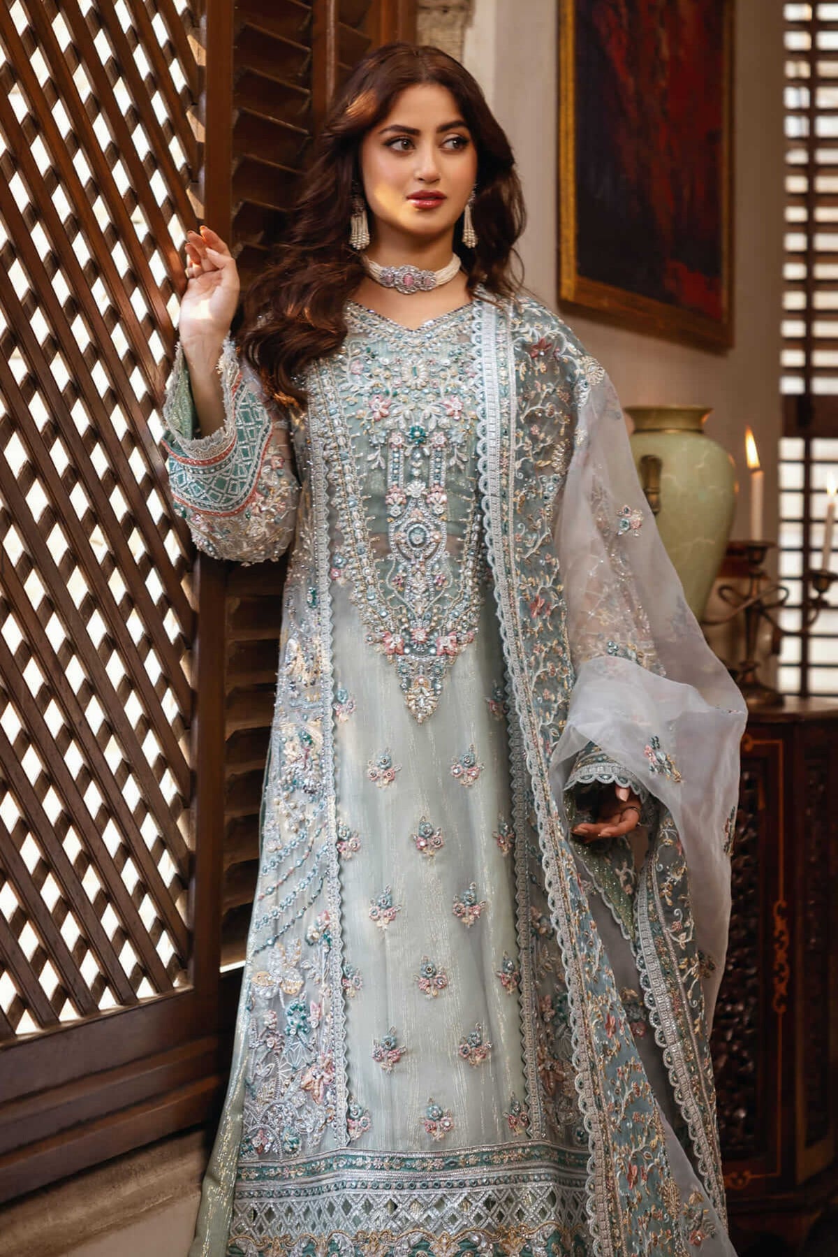 Latest Pakistani Wedding Outfits 2024