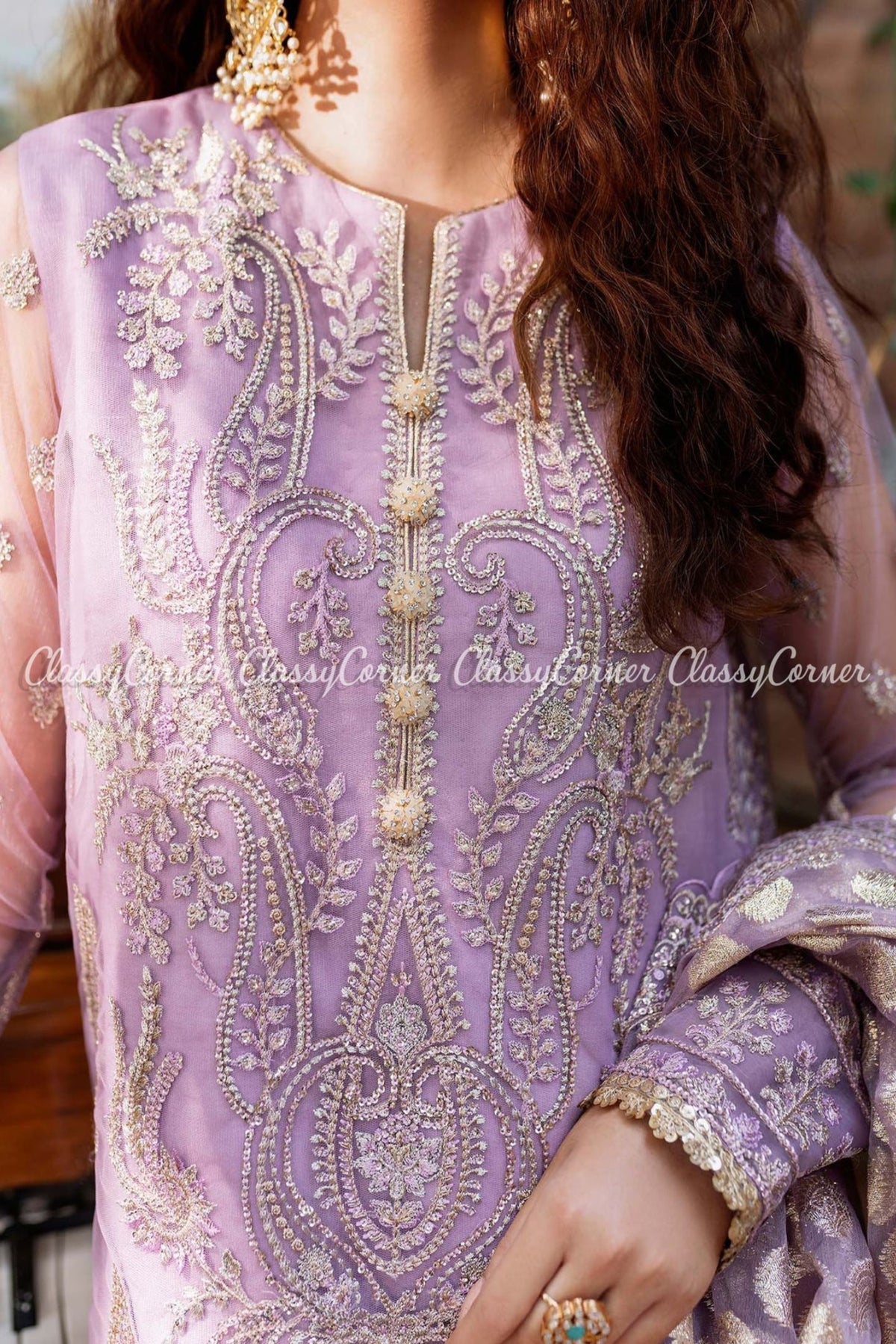 wedding outfits for women pakistani