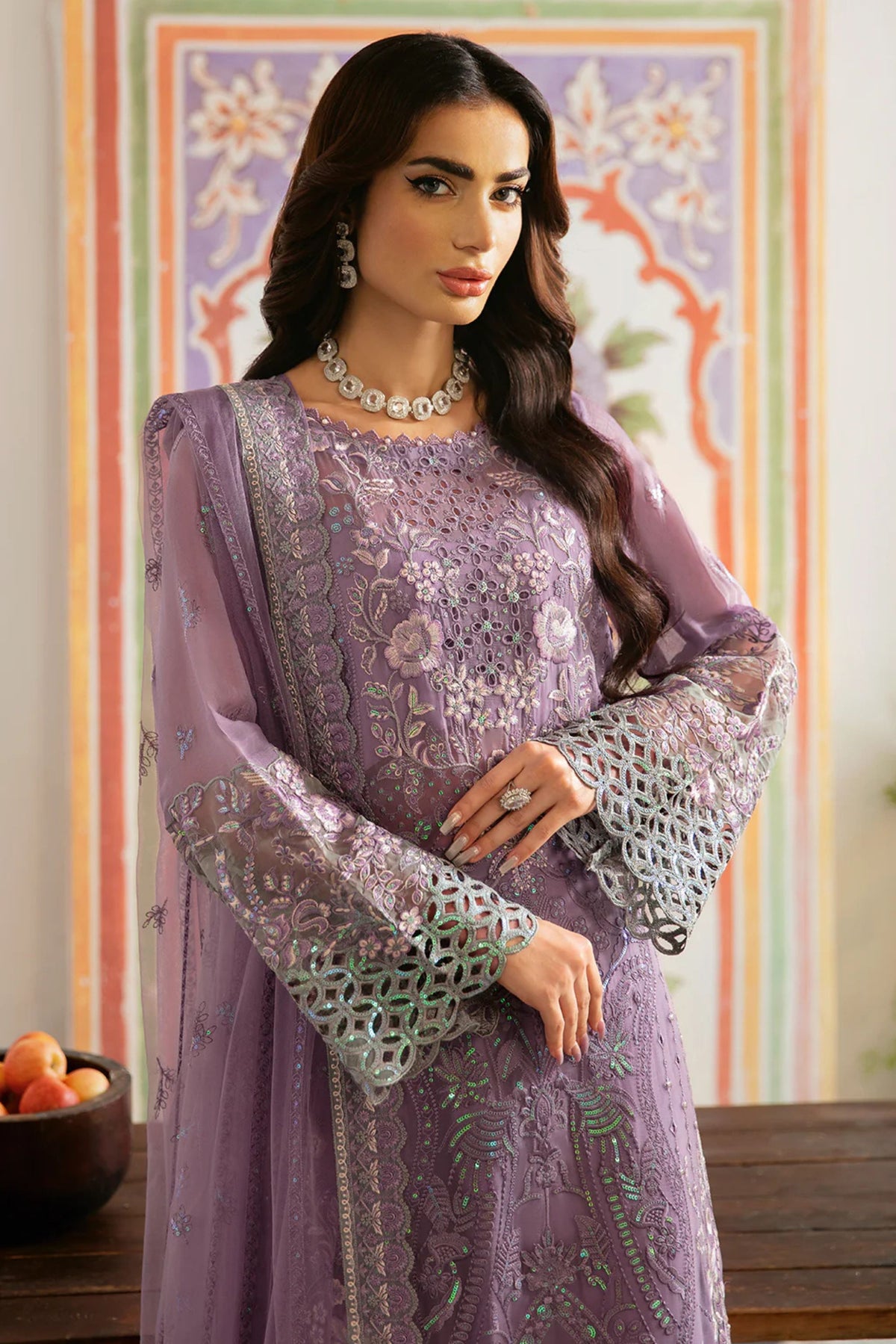 Women&#39;s Pakistani Formal Wear Outfits