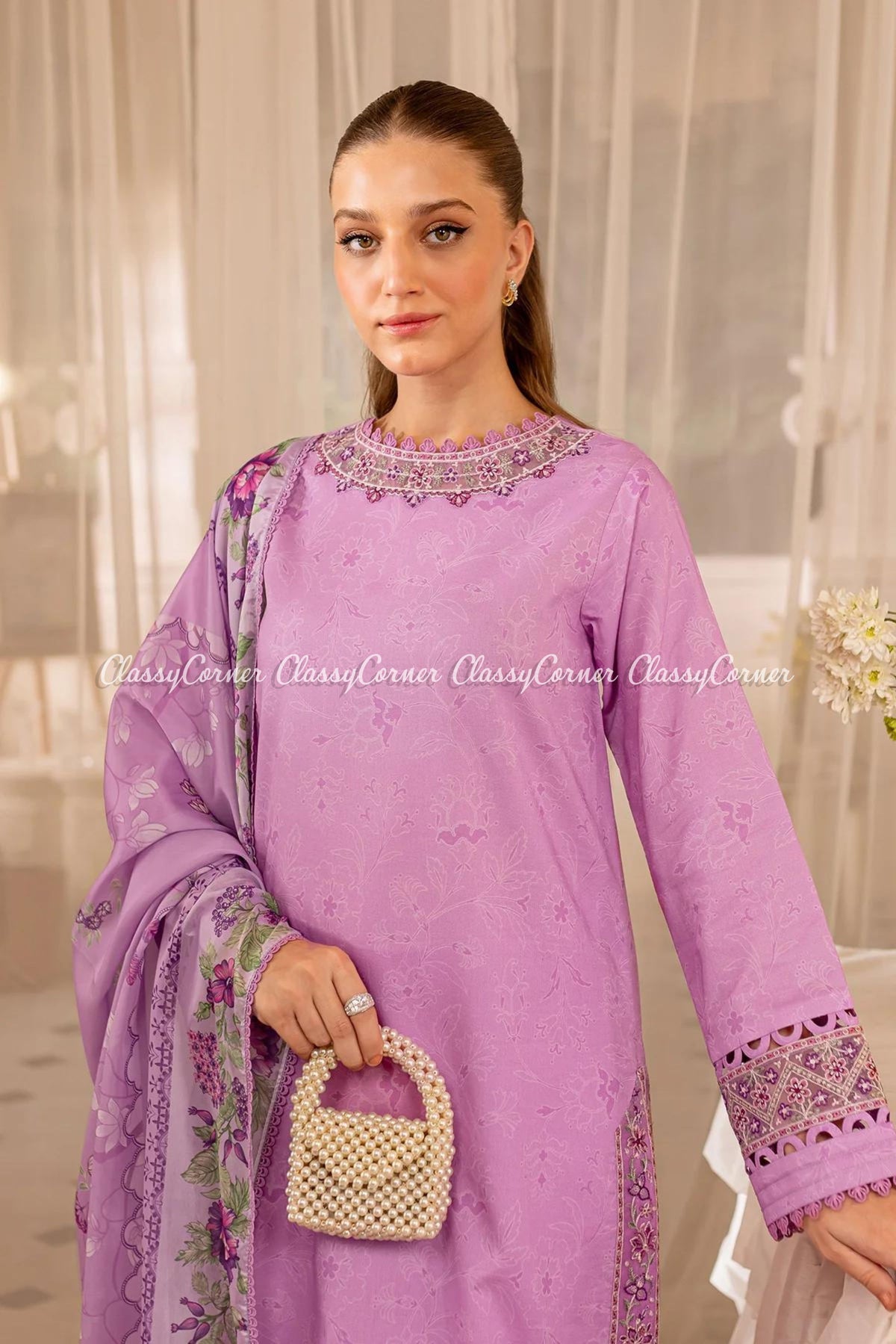 pakistani women outfits