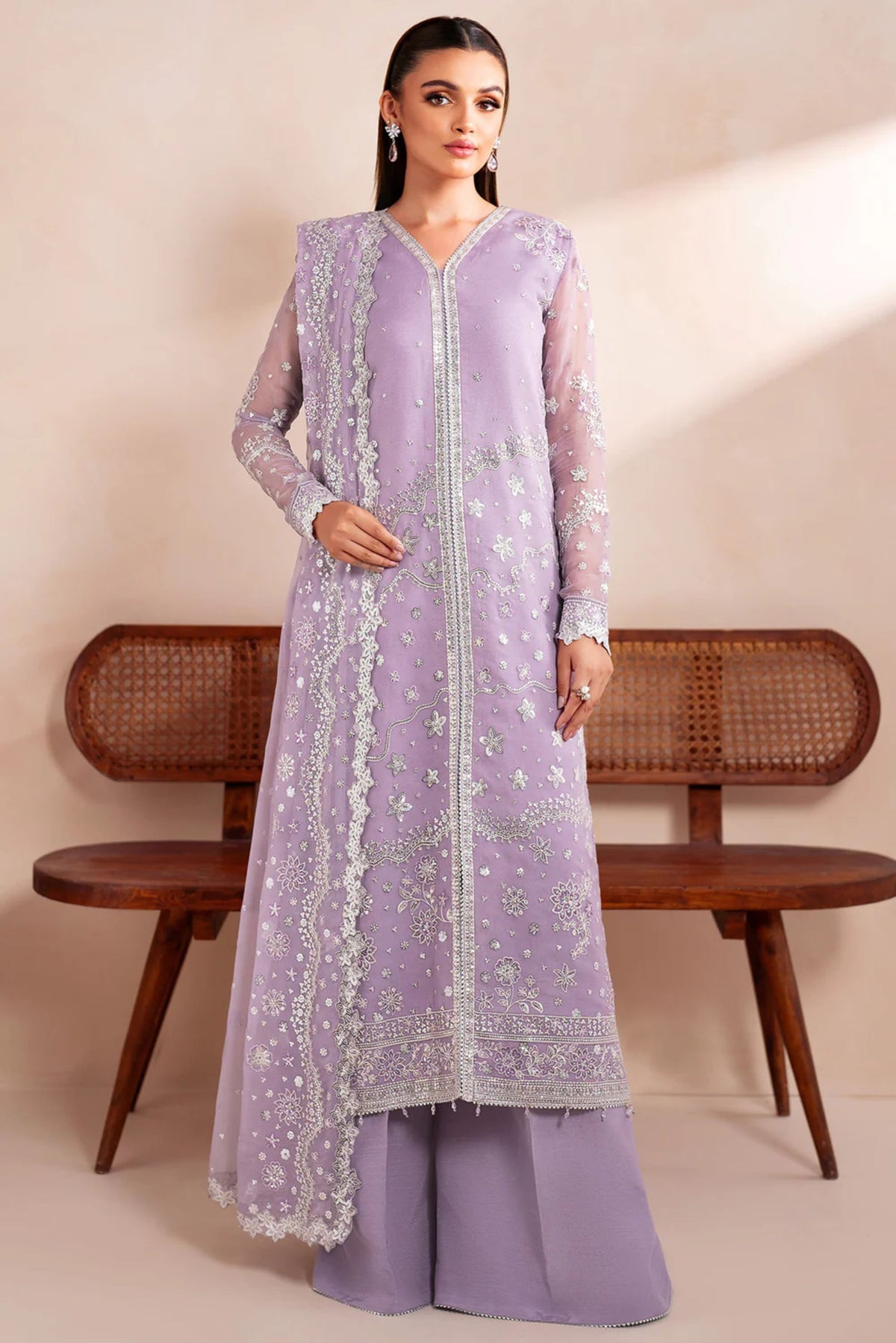 Pakistani Wedding Guest Outfits 