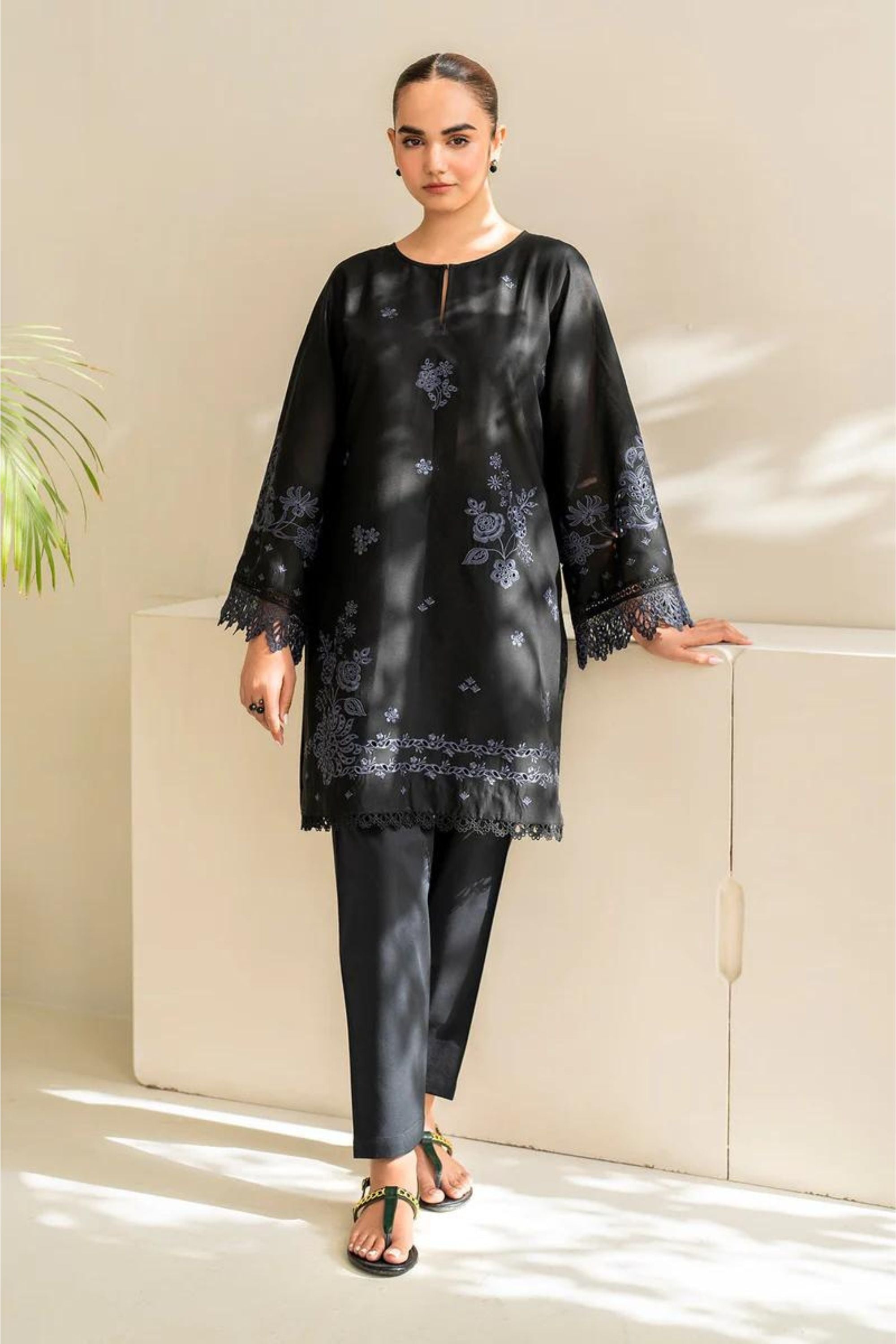 Pakistani Lawn Salwar Kameez Sydney