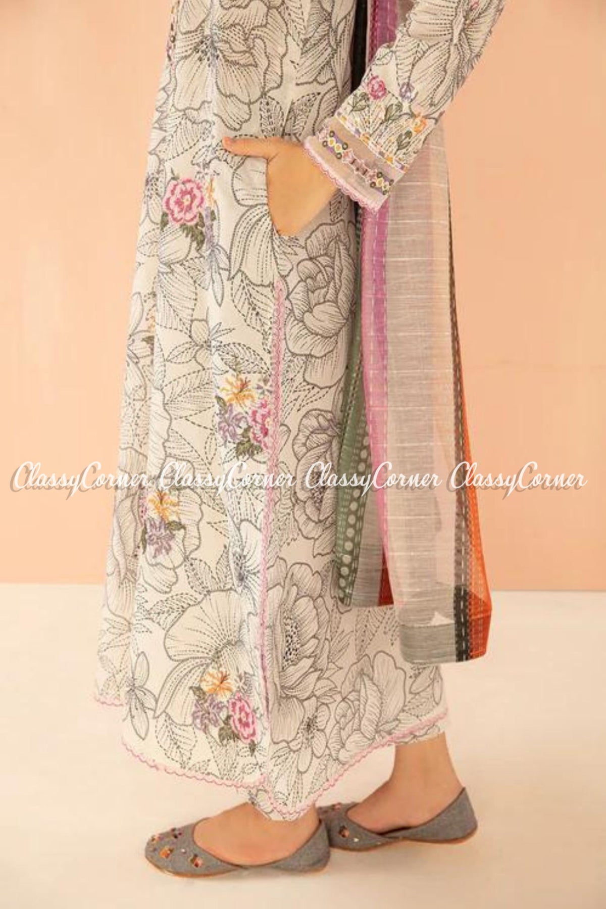 Grey Digital Printed Lawn Embroidered Salwar Kameez