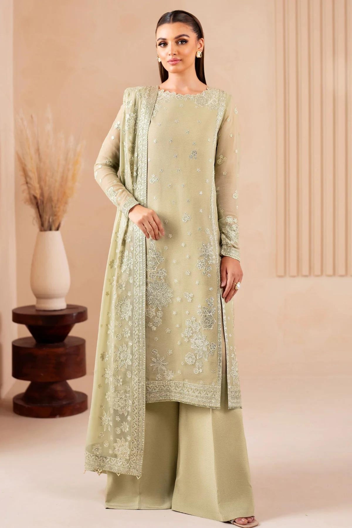 Pakistani Wedding Fashion For Women