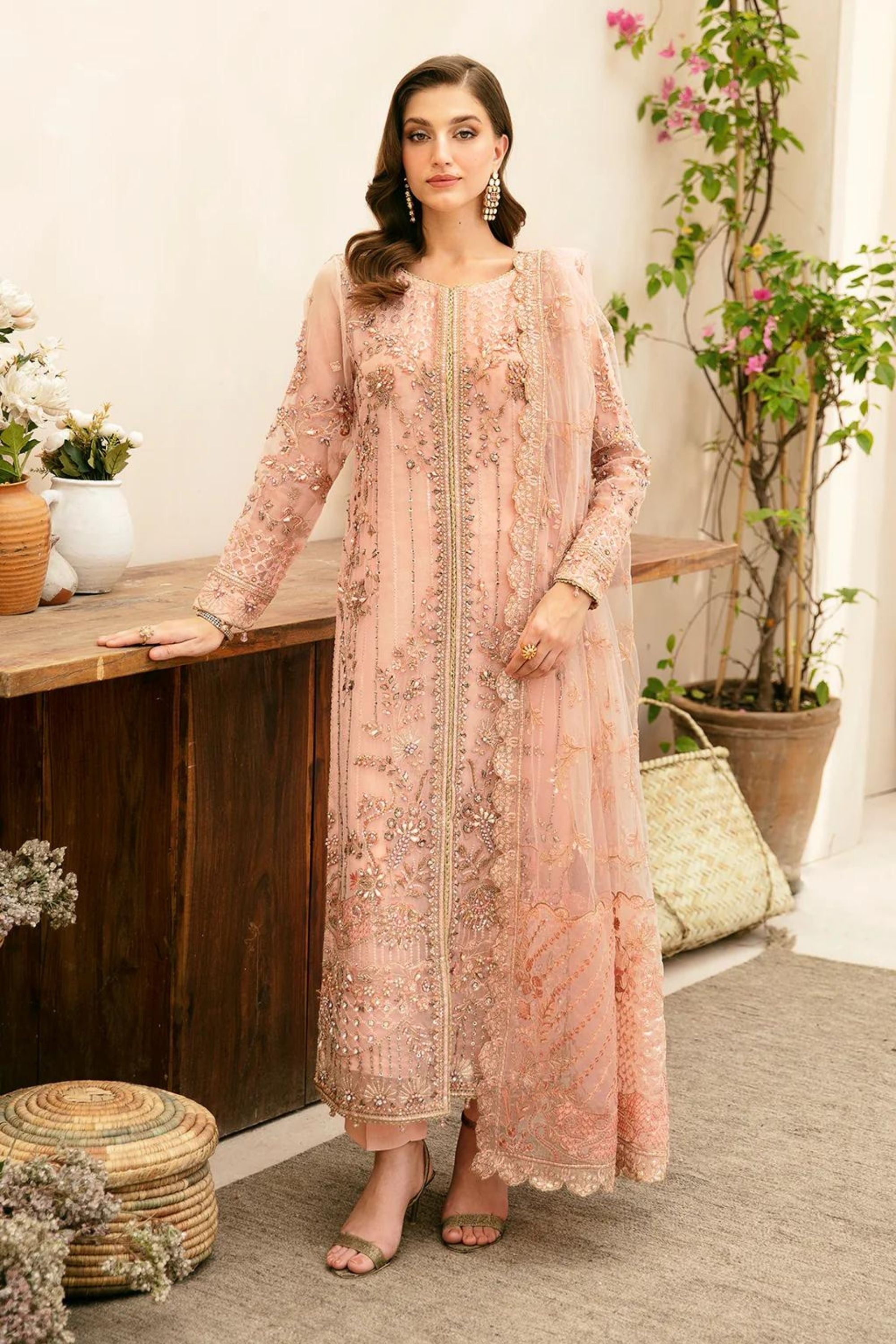 Pakistani Wedding Suits For Women