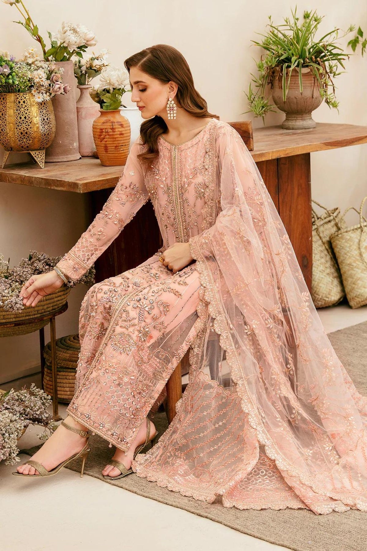 Pakistani Wedding Suits For Women