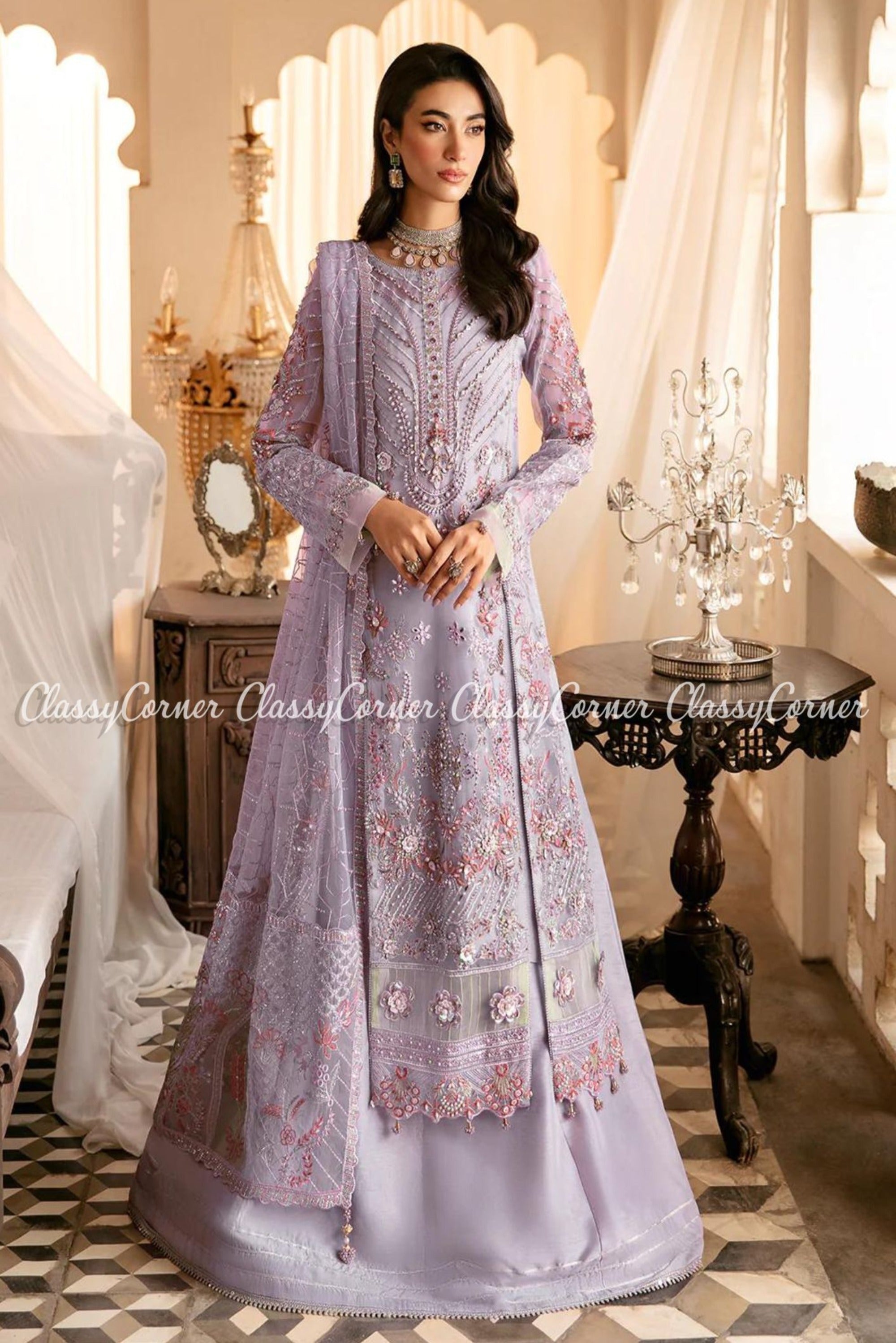 Latest 55 Heavy Bridal Lehenga Designs For Weddings (2022) - Tips and  Beauty | Pakistani bridal dresses, Bridal dresses pakistan, Bridal dress  design
