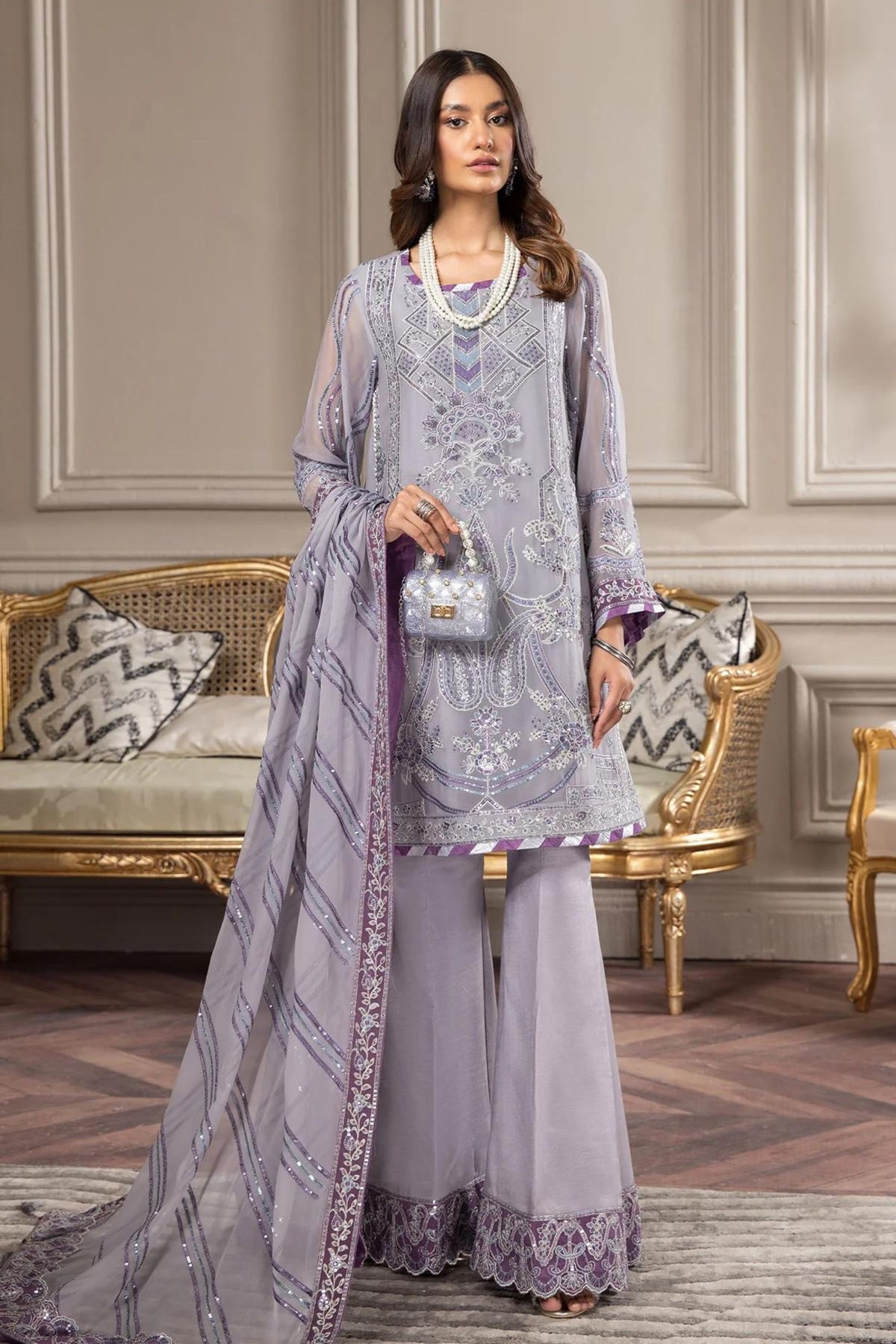 Pakistani Formal Wedding Suits For Women