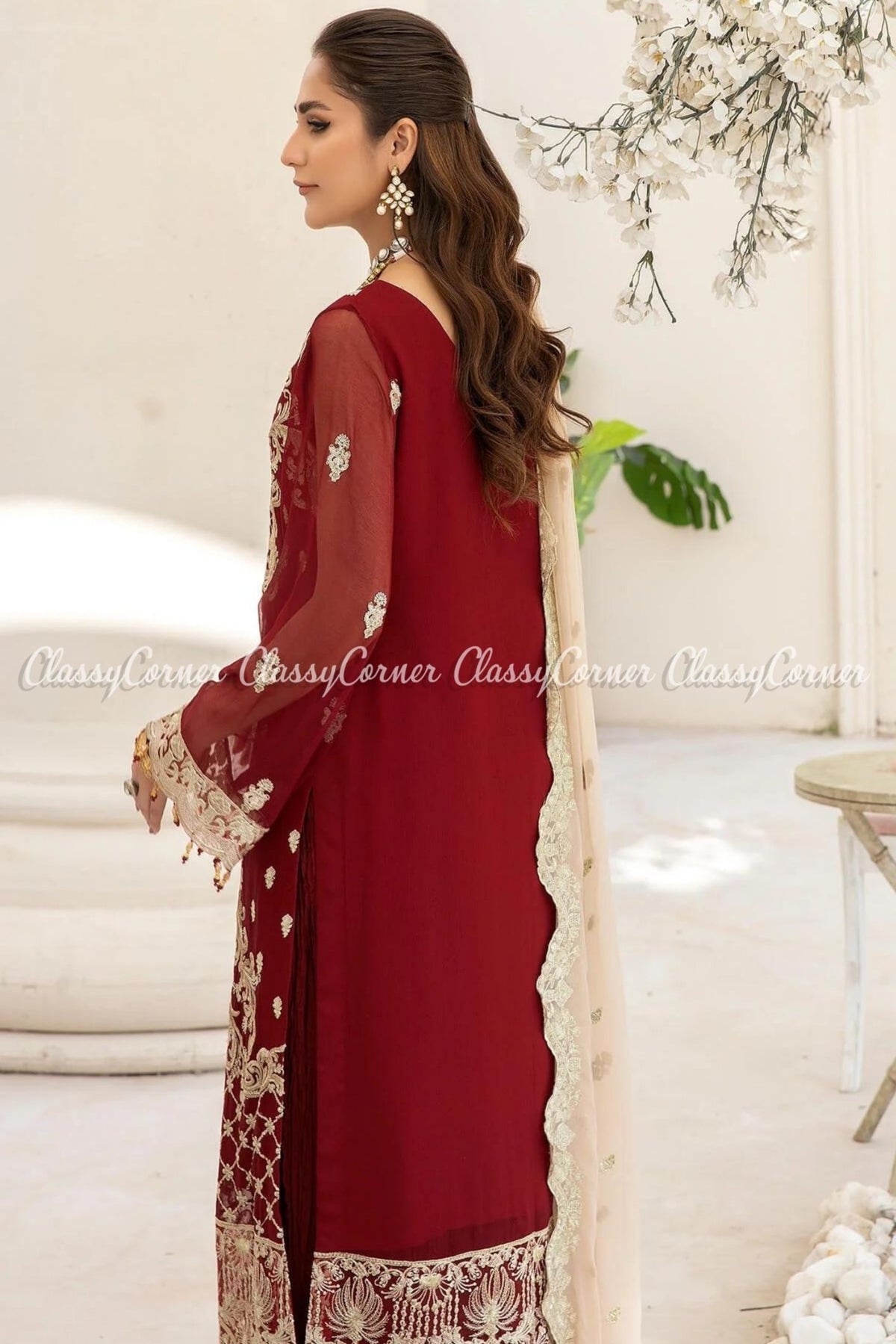 pakistani wedding women outfits