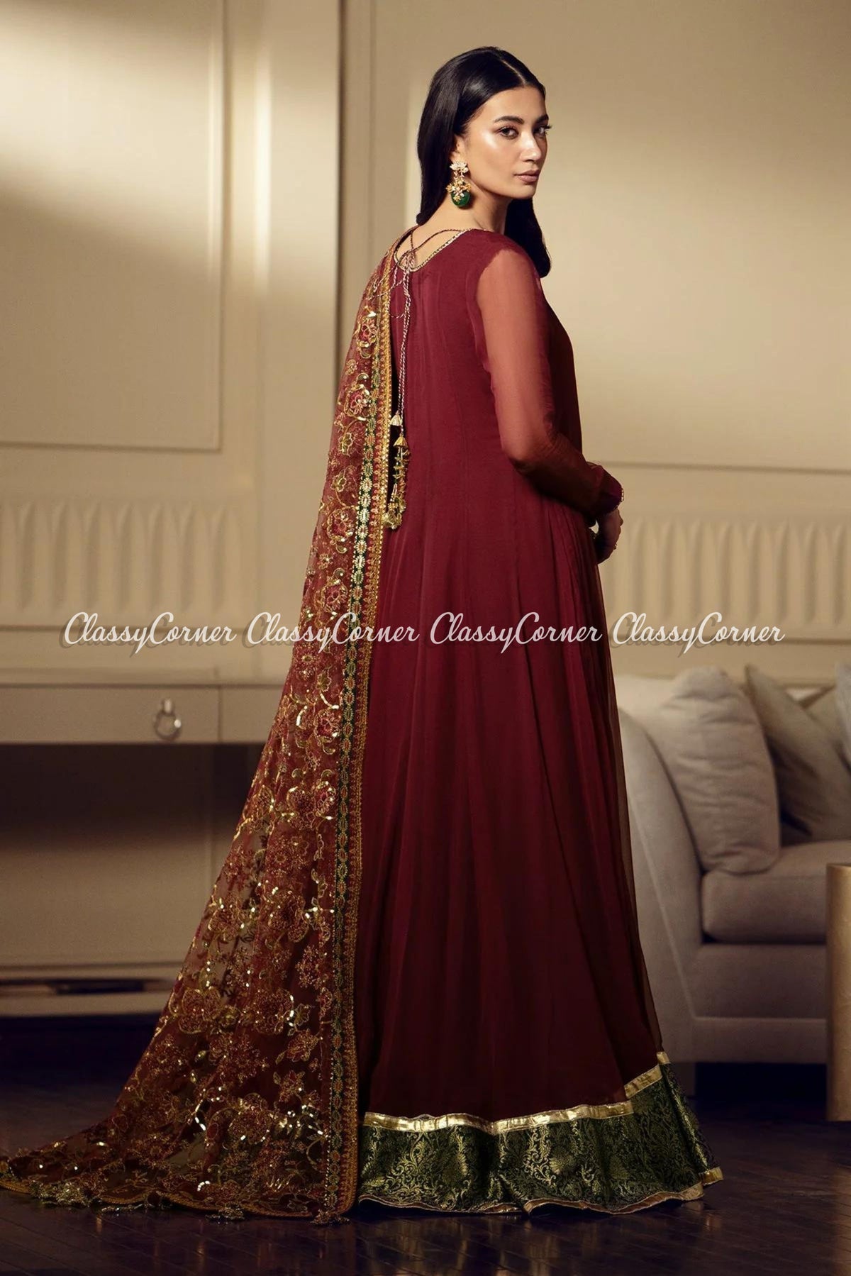 places to buy women&#39;s indian wedding outfits