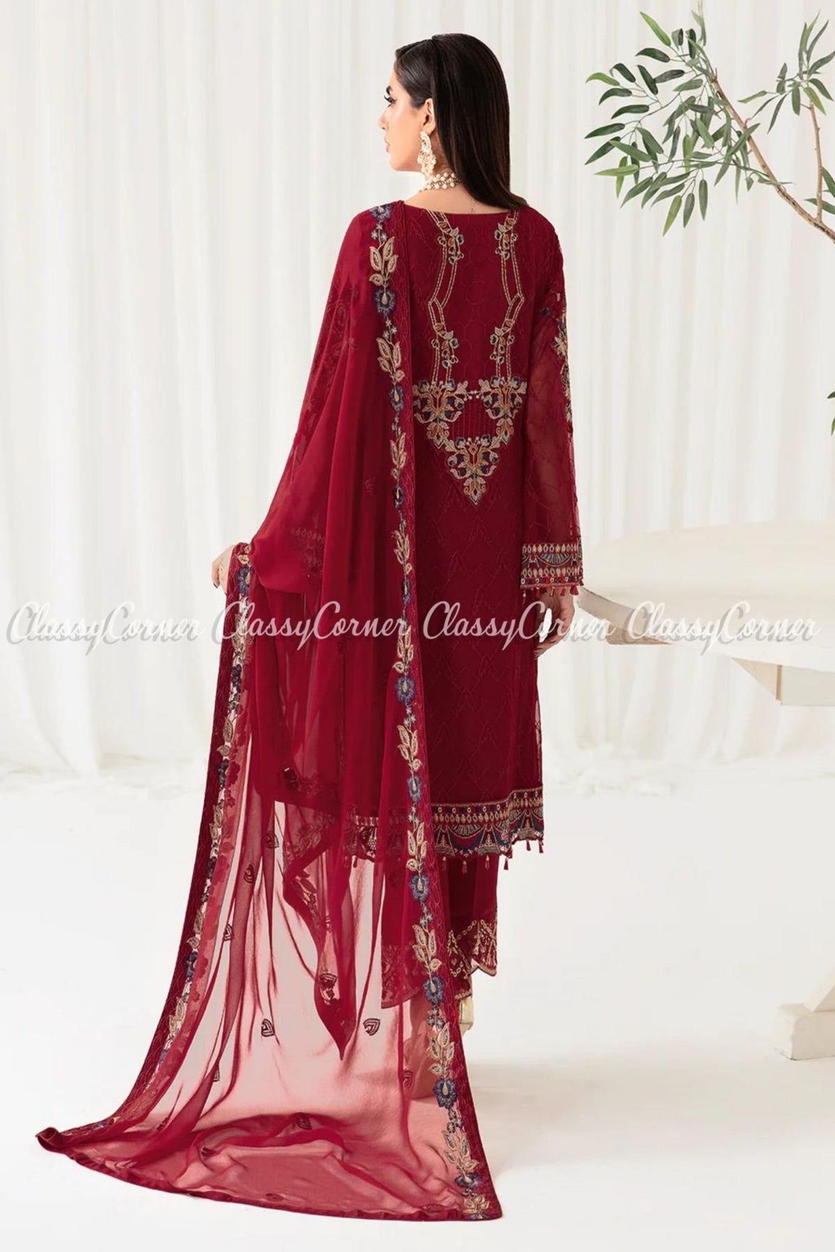 Pakistani party wear suits for weddings