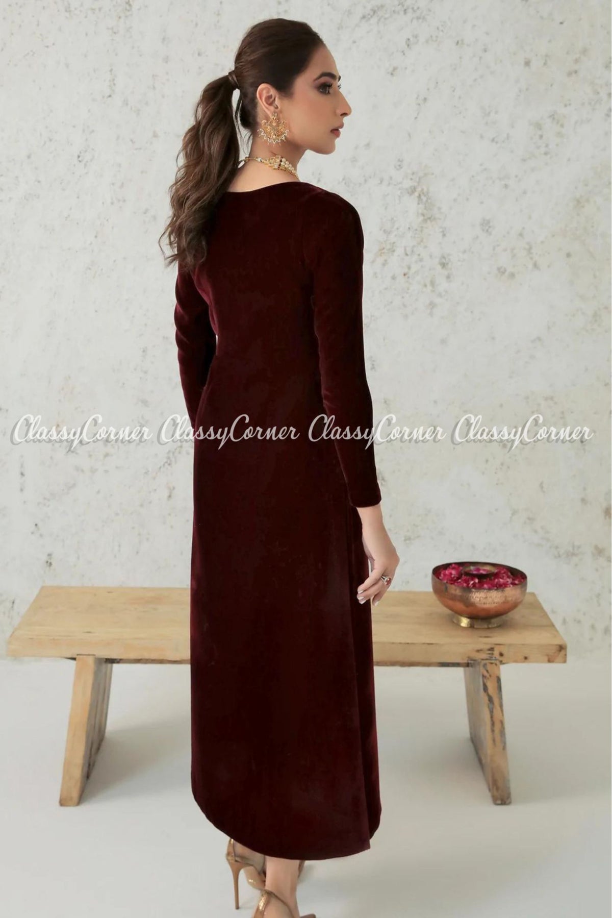 Maroon Velvet Pakistani Salwar Kameez Outfit