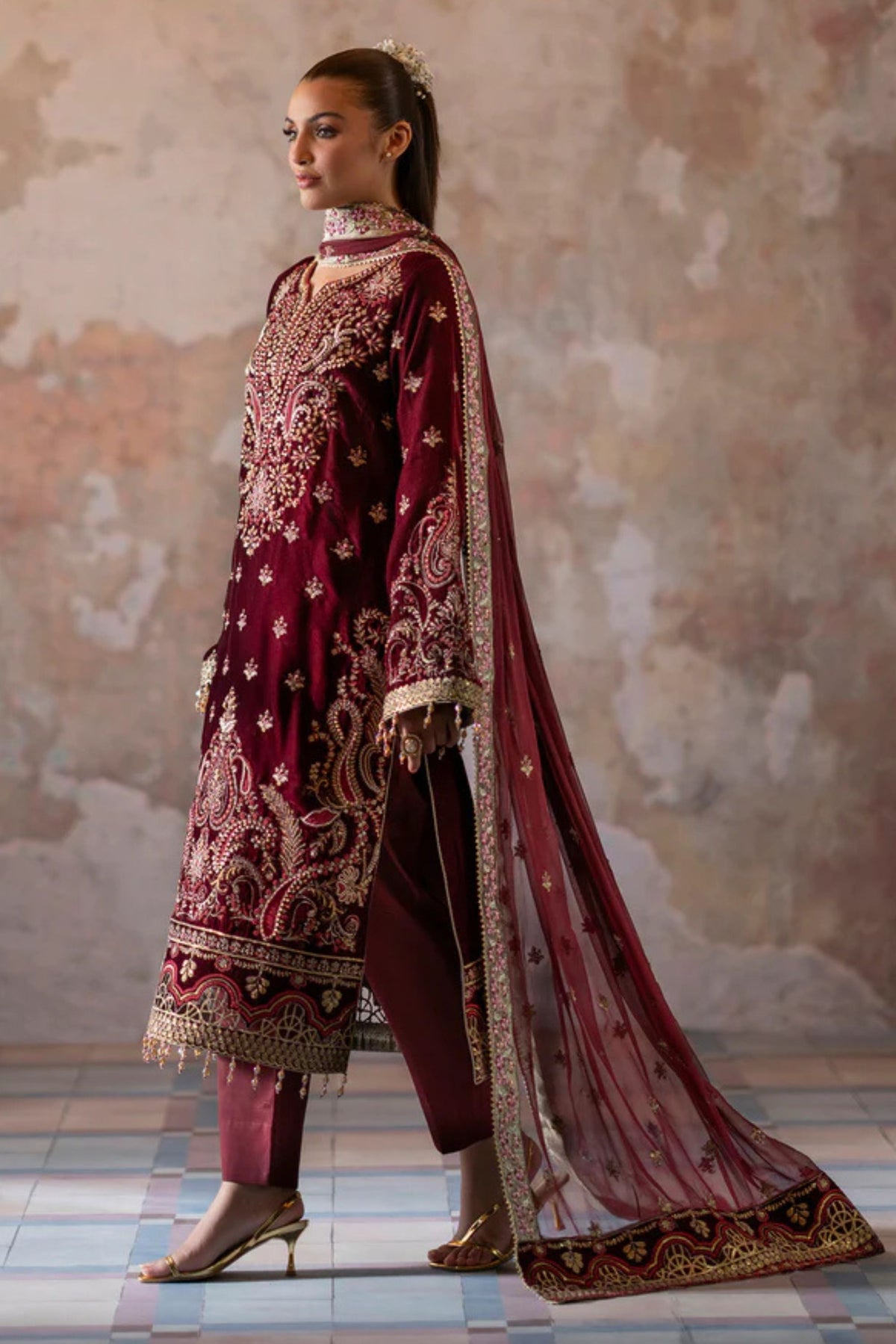 Latest Pakistani Wedding Outfits Sydney AU 