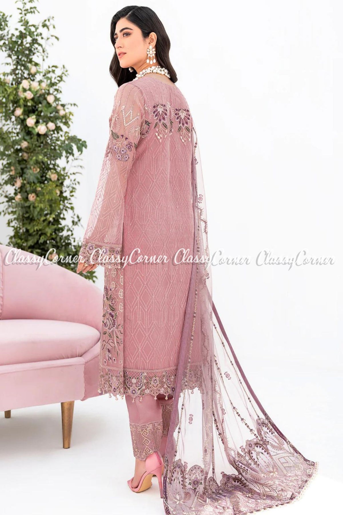 Pakistani wedding suits for women in Sydney