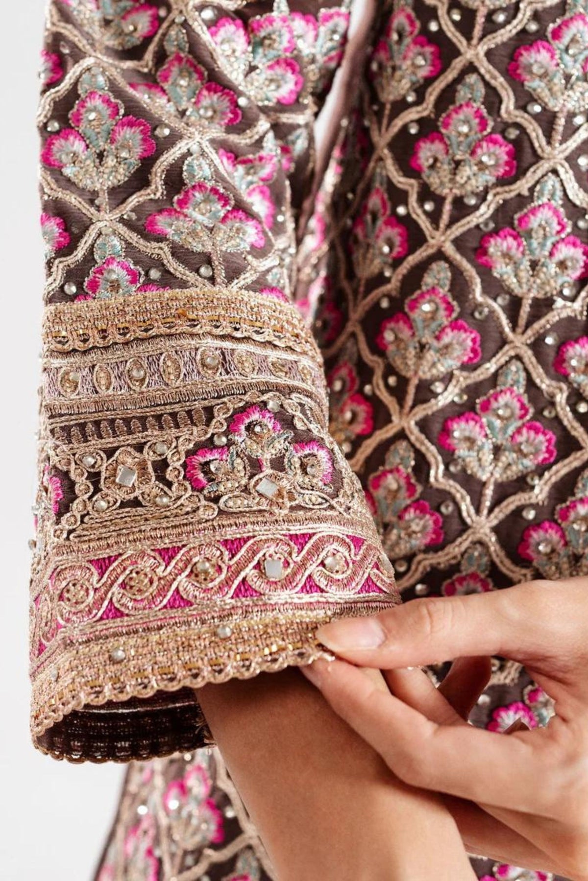 Pakistani Wedding Salwar Kameez In Uk