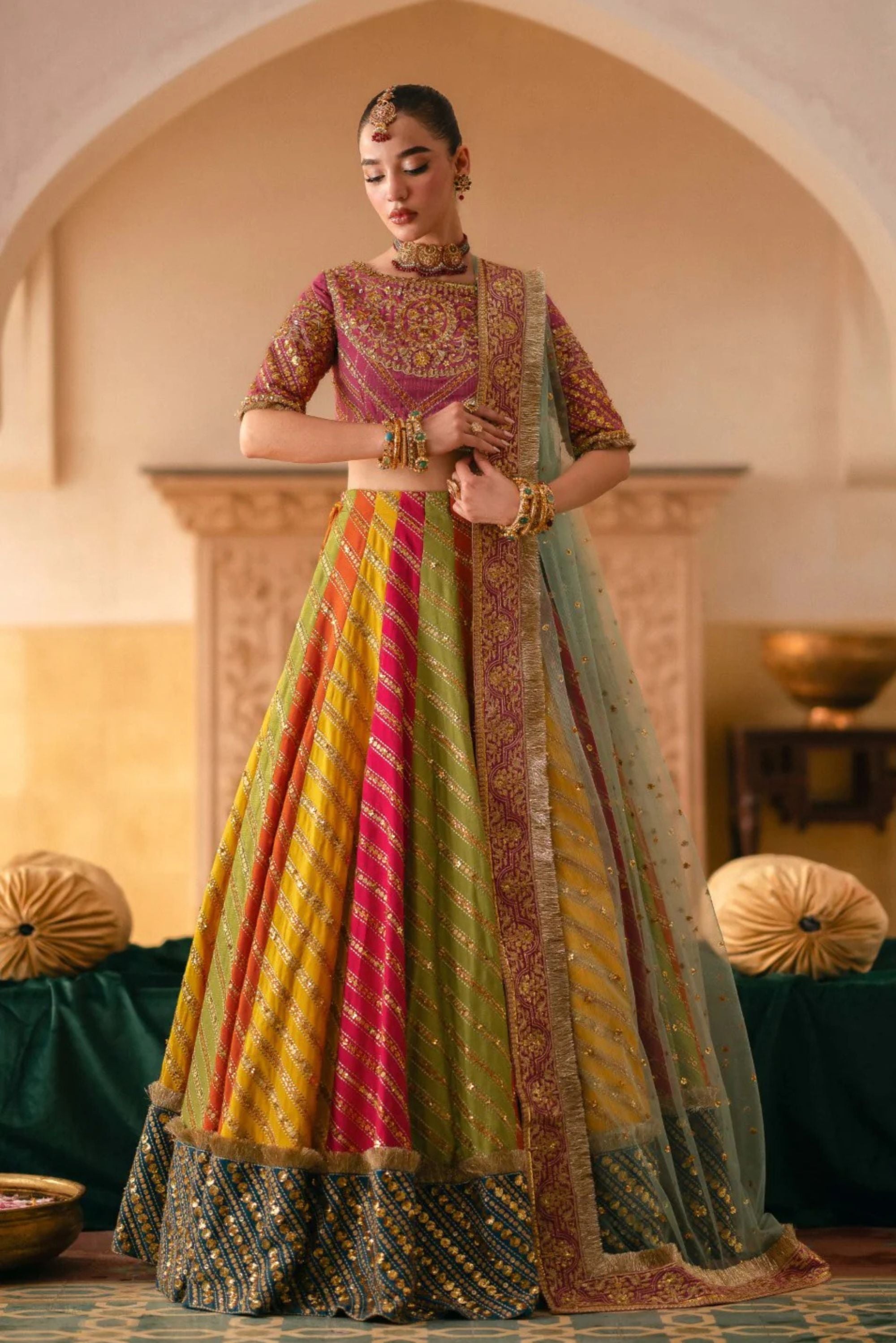 Mehndi Wear Bridal Dresses Online