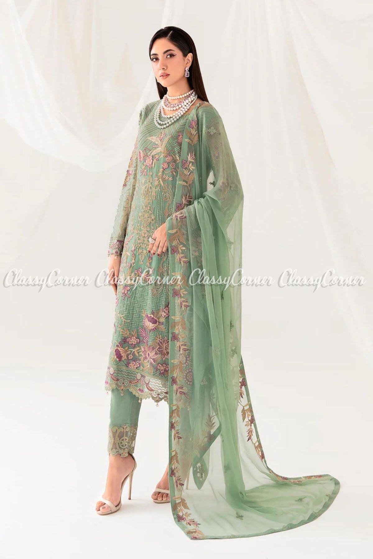 Pakistani Party wear suits for women in Sydney