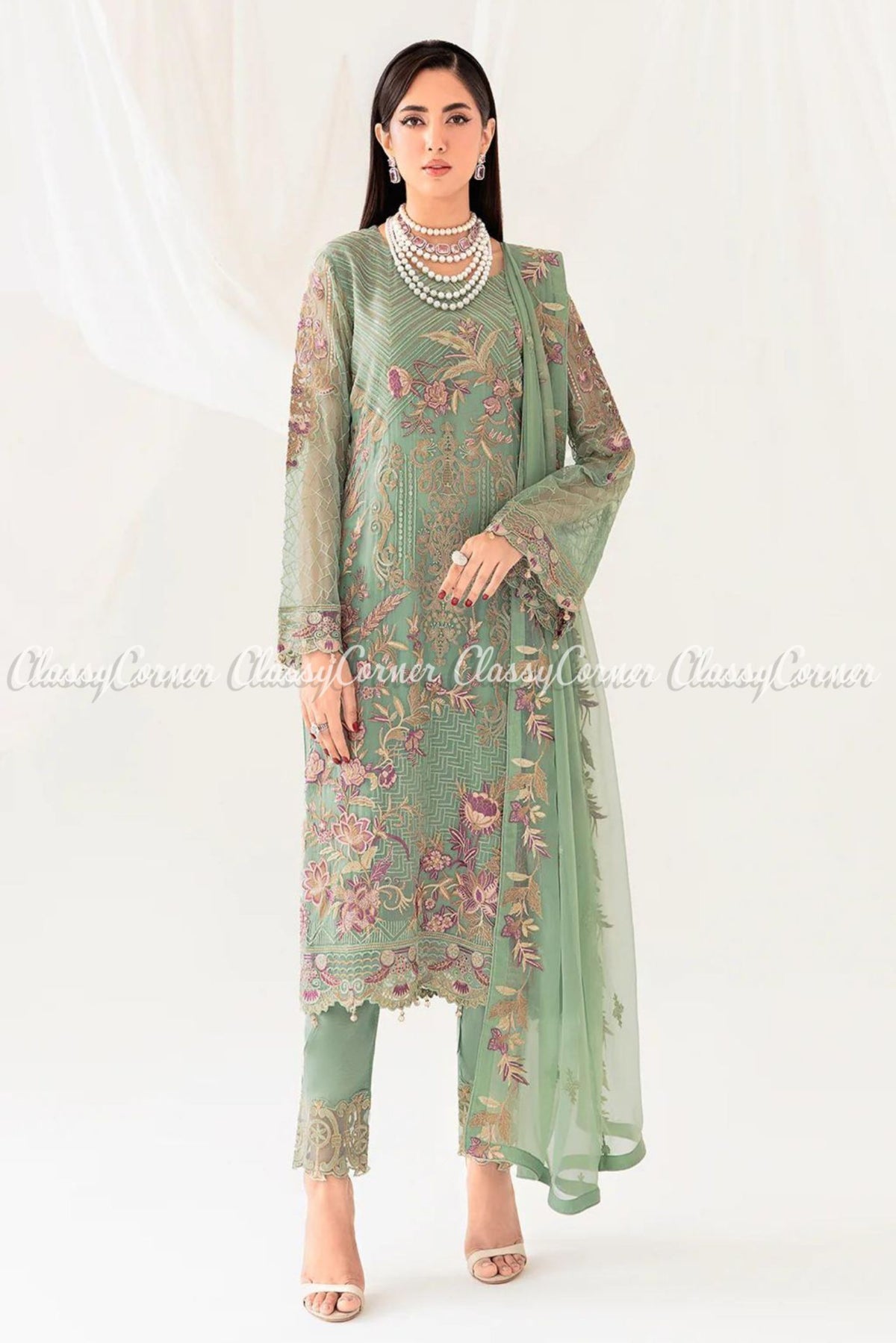 Pakistani Party wear suits for women in Sydney