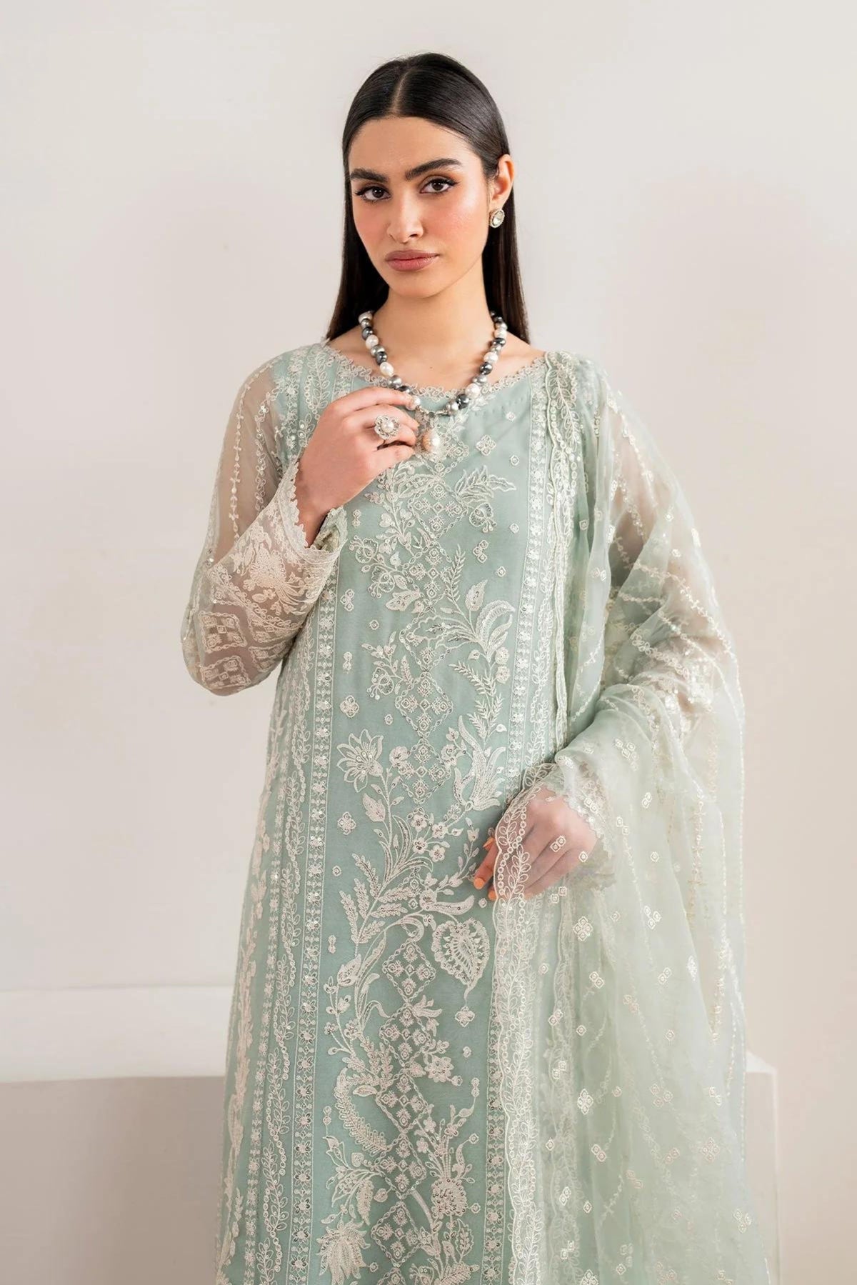 Pakistani Wedding Suits For Women