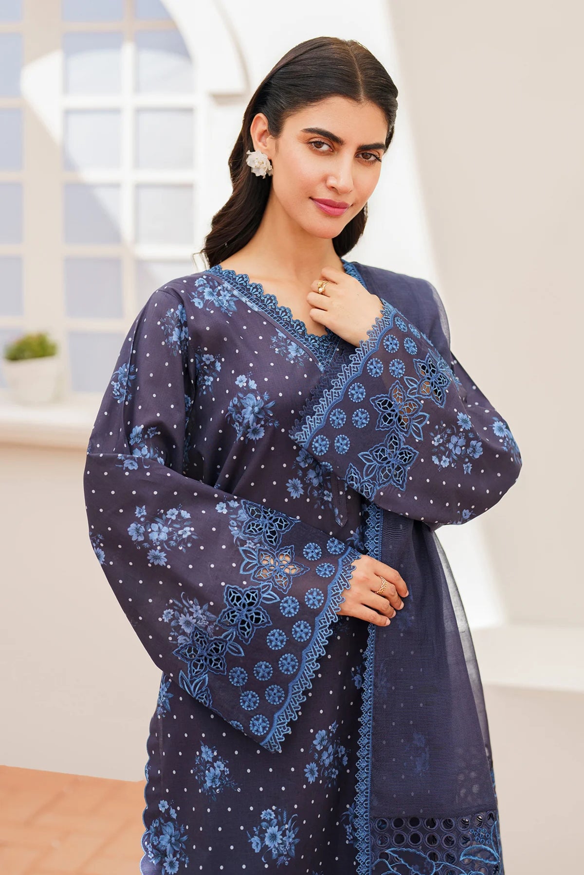 Pakistani Formal Salwar Kameez In Sydney