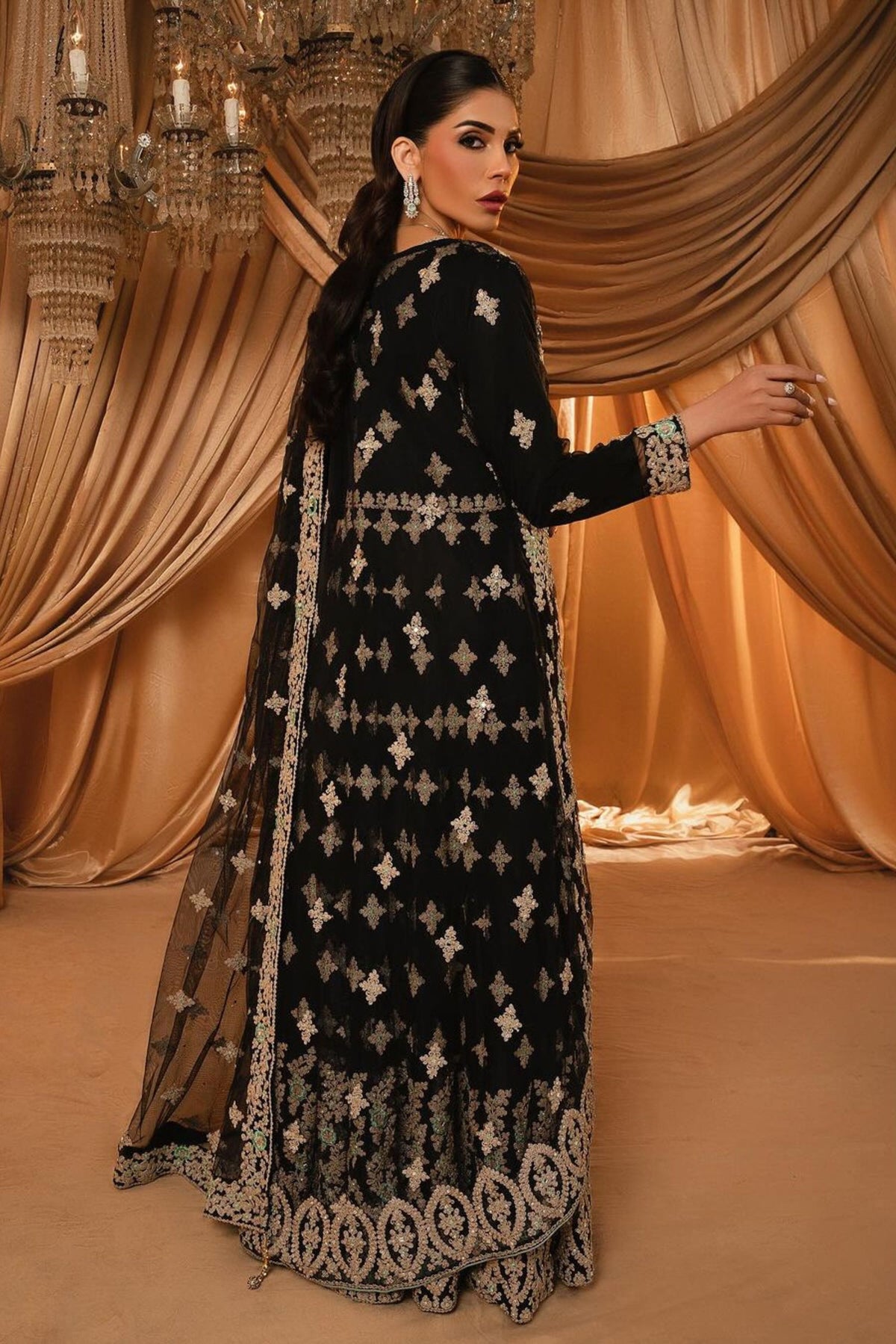 Pakistani Wedding Guest Outfits