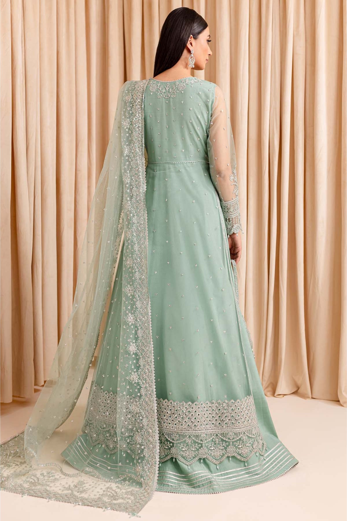 Pakistani Wedding Wear Dresses Online 