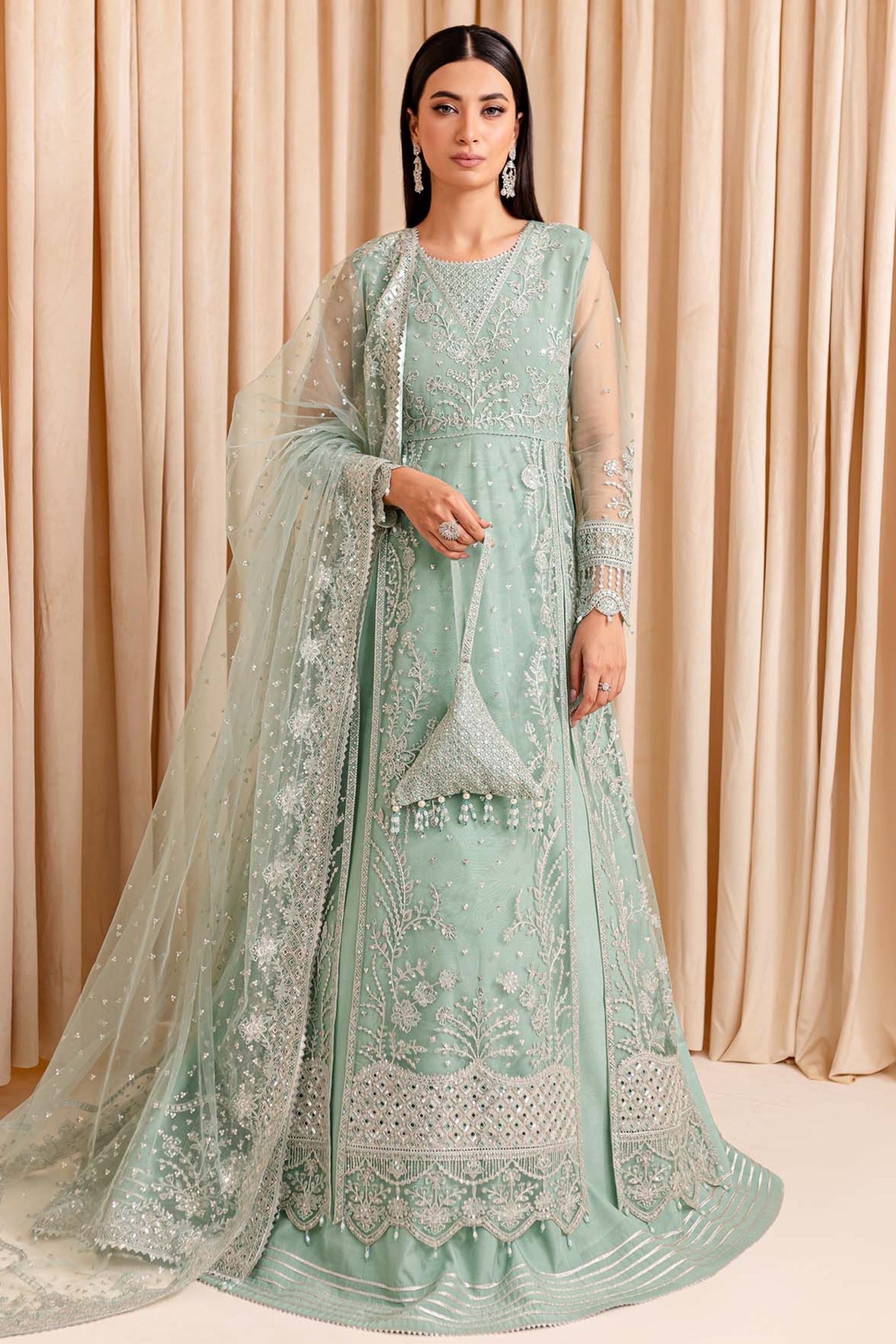 Pakistani Wedding Wear Dresses Online 