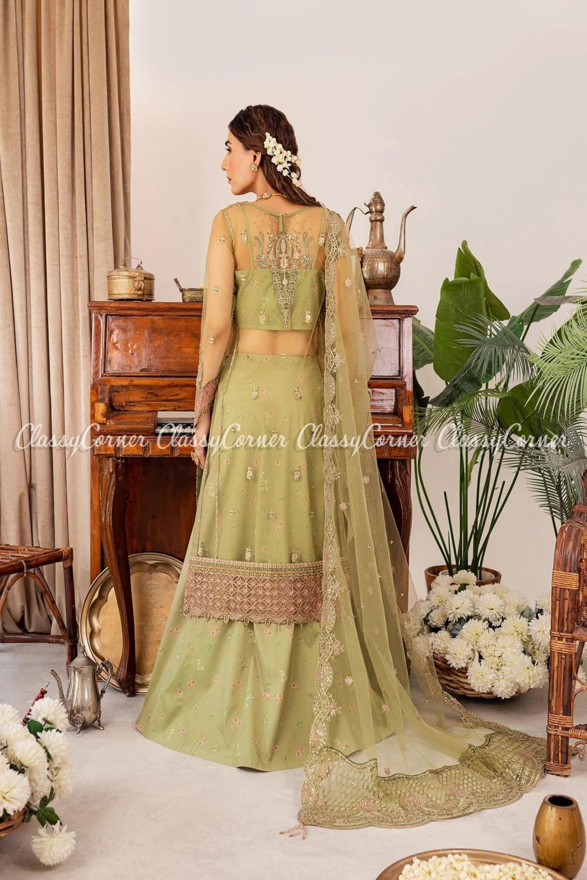 pakistani lehenga for wedding